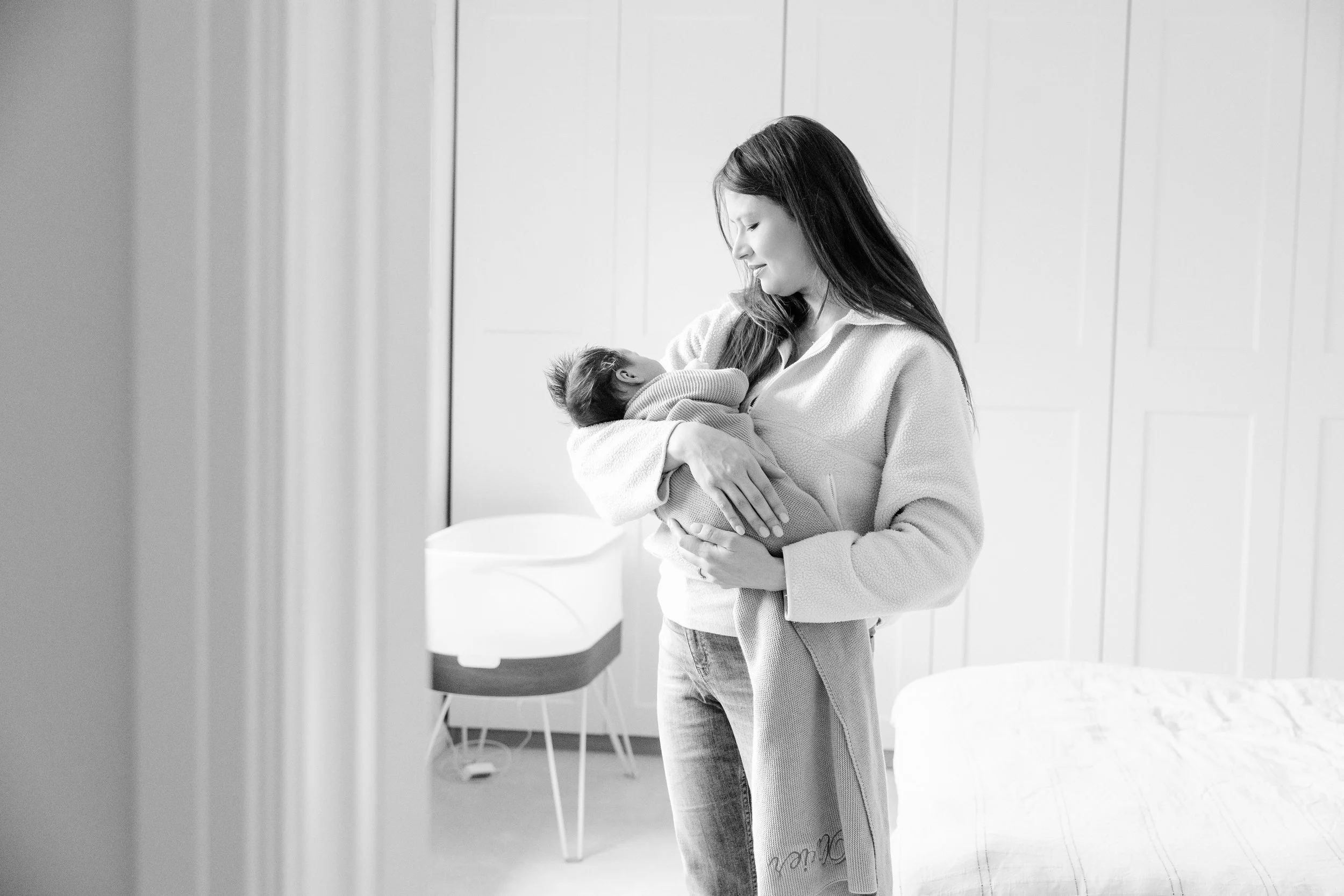 When Should You Book Newborn Photos?