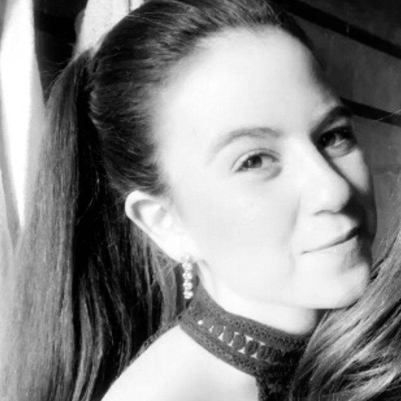 Jenna profile picture.jpg