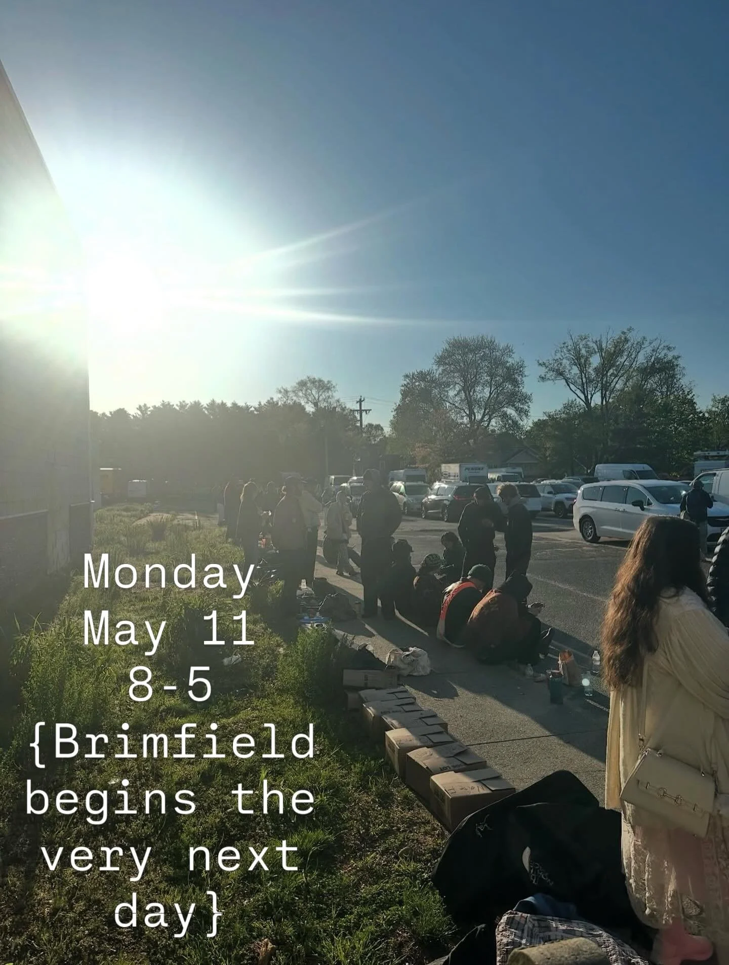 Just ONE MONTH AWAY ✨

We can&rsquo;t wait to share the full dealer list for the May 11 show! Stay tuned for previews from 80 of the very best antique and vintage dealers, many traveling from afar for this huge and always-incredible ONE DAY event. 

