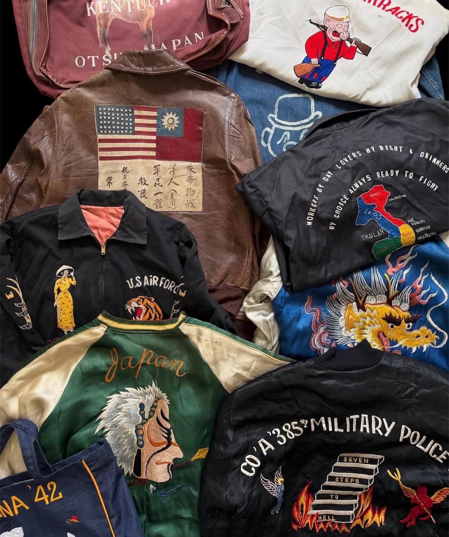 We know the show is close when the @kierkegaaard previews roll in ❗️Rare, incredible finds always and we all get to see them MONDAY, May 11. 

Line starts around dawn, doors open at 8am!

Reminder that this is a one day show, closing at 5pm sharp.

L