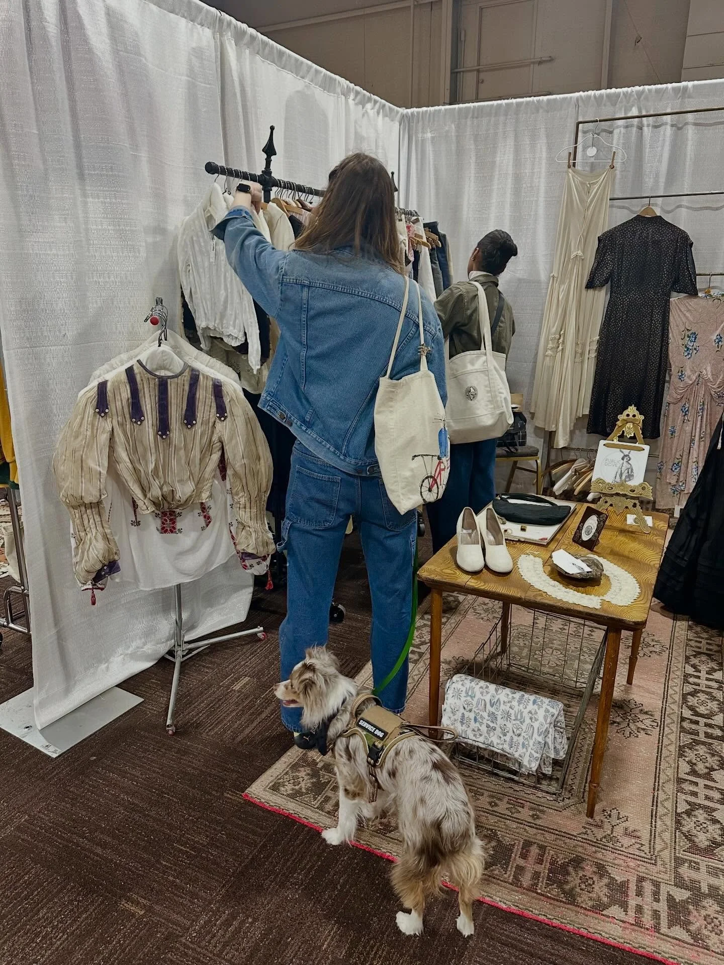 Visitor appreciation post 👋 We had so much fun meeting and reconnecting with the many shoppers at the May show.

Make sure to save the dates July 13 &amp; September 7 for the next Sturbridge, MA events, more details to follow on SUMMER shopping&hell