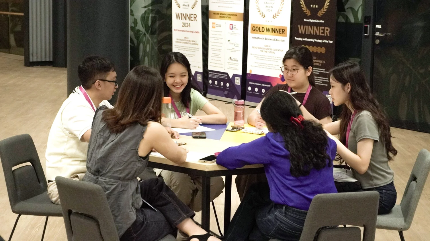 Young founders gathered in a Wavesparks programme huddle