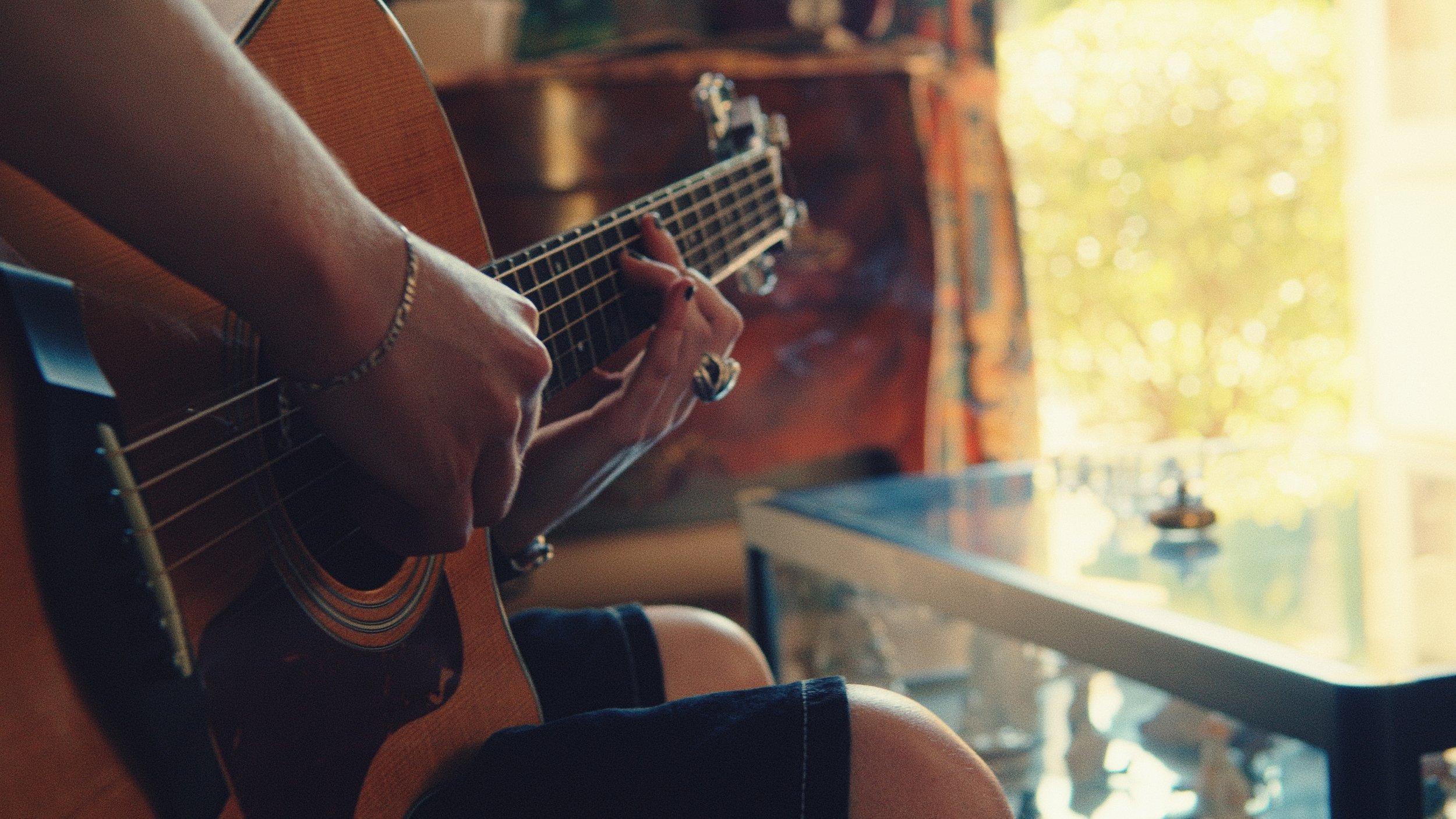 LUZ_Chansonnette_STILS_1.7.1.jpg
