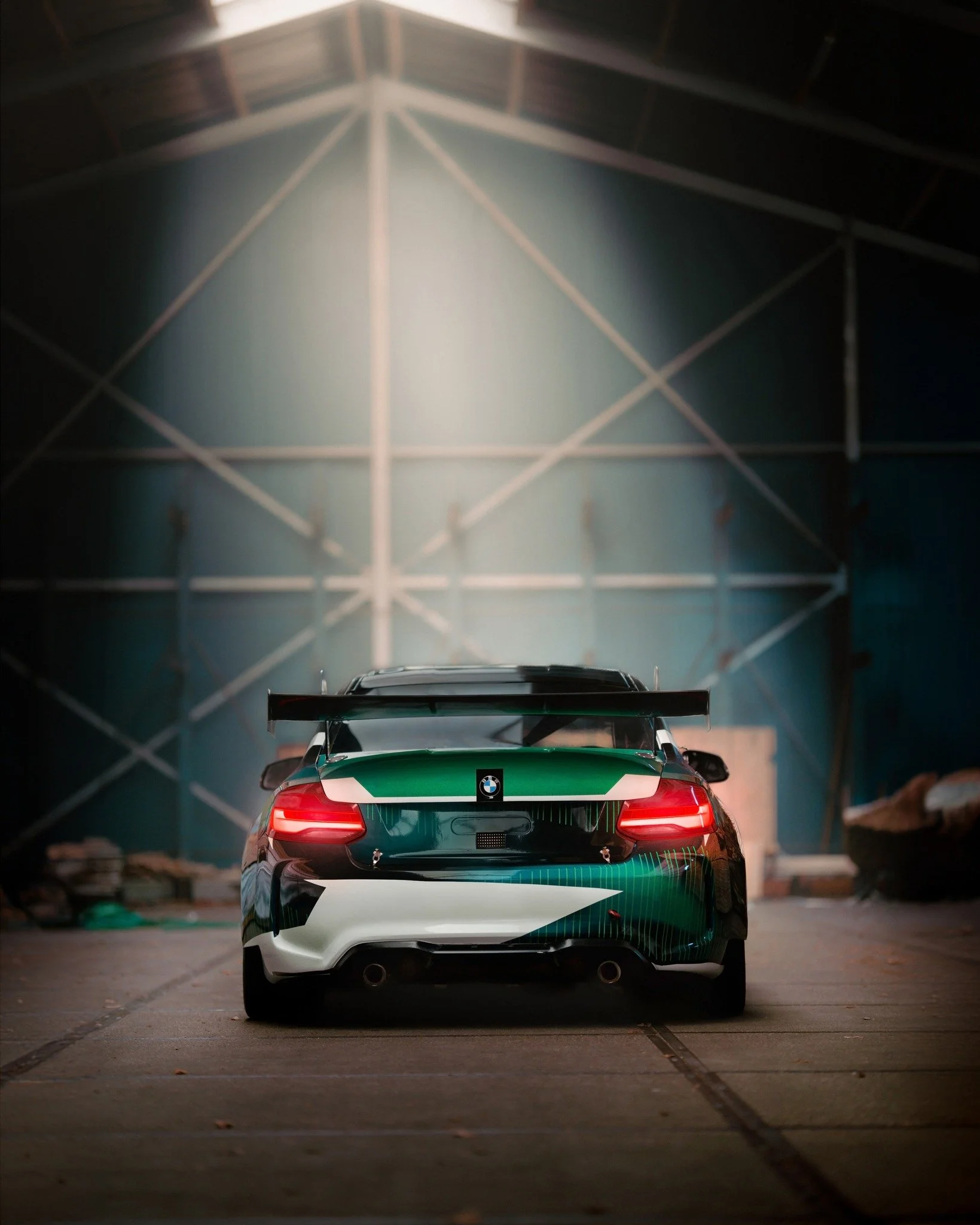 Shining some light on this gorgeous BMW M240i wrapped in the beautiful northern light colors 💚🩵 Set 2/3
.
.
#bmwm240i #bmwm240iracing #automotivephotography #automotive #carphotography #carphotographer #dutchcarphotographer #femalephotographer #car