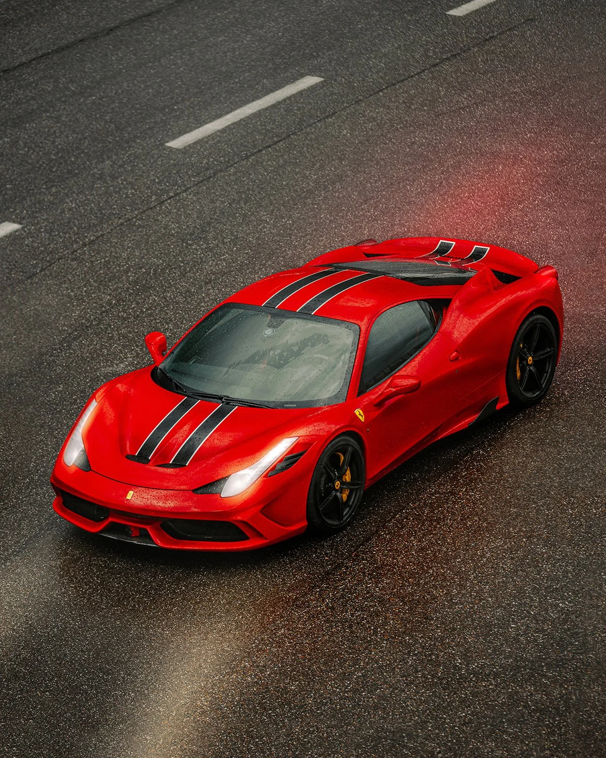 ferrari_red_by_Dowiegraphy_03.jpg