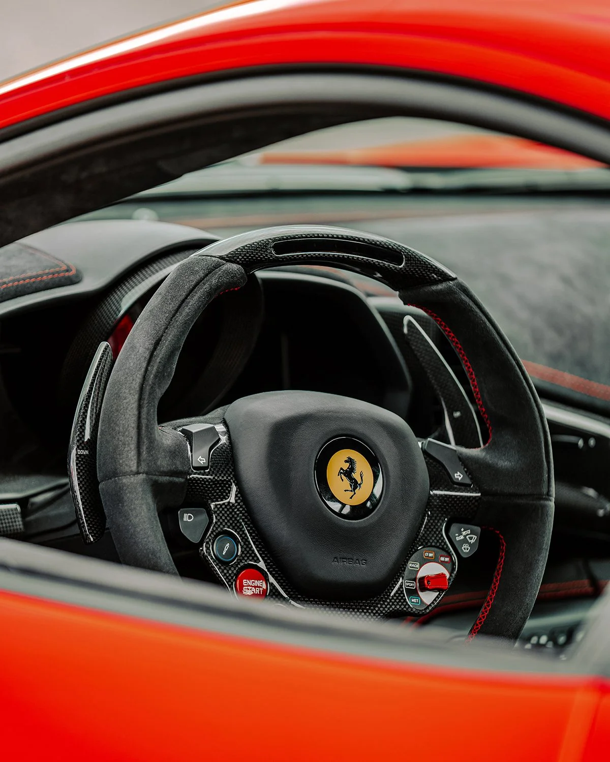 ferrari_red_by_Dowiegraphy_05.jpg