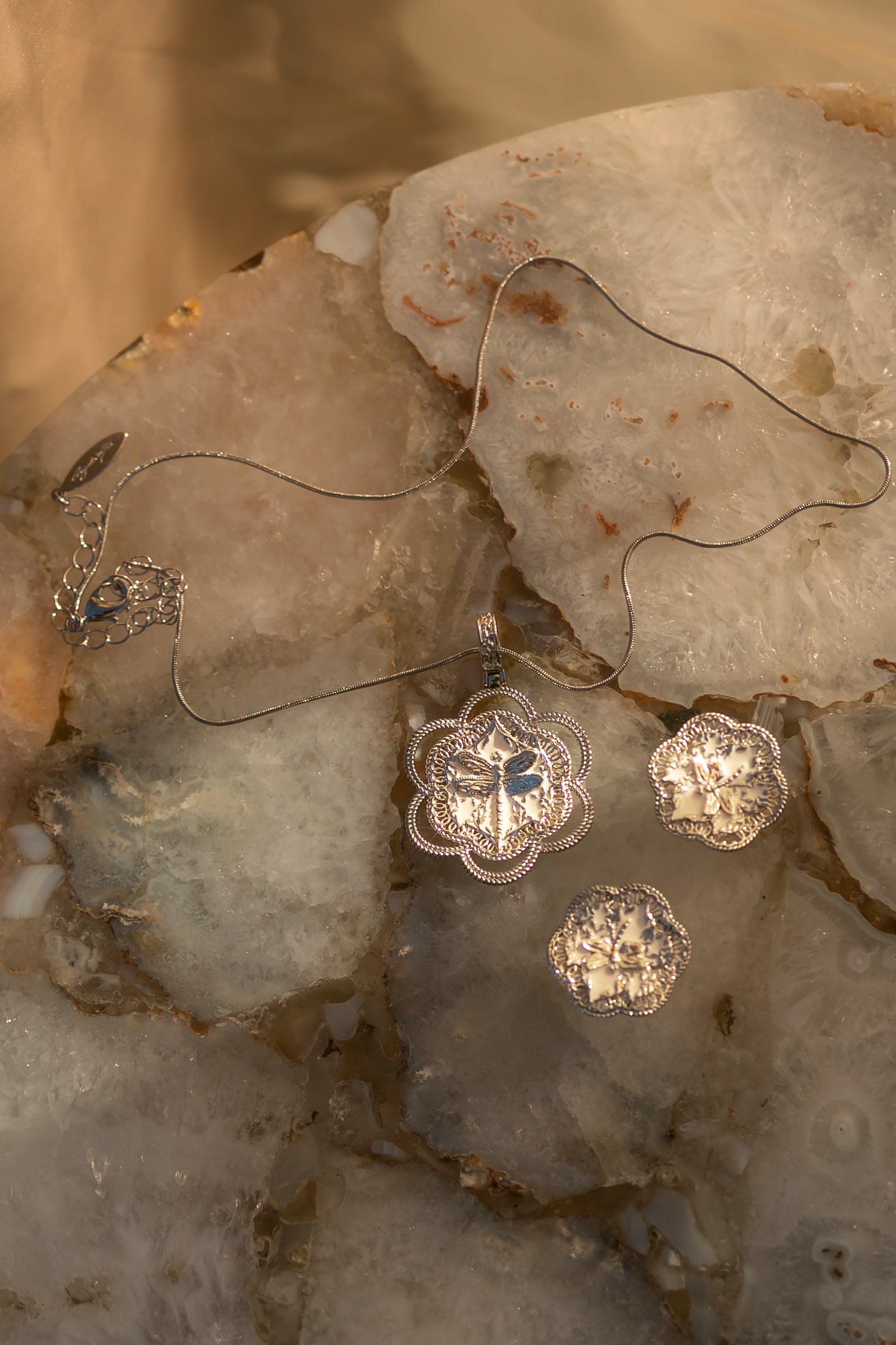 24 - FA WR white.jpg