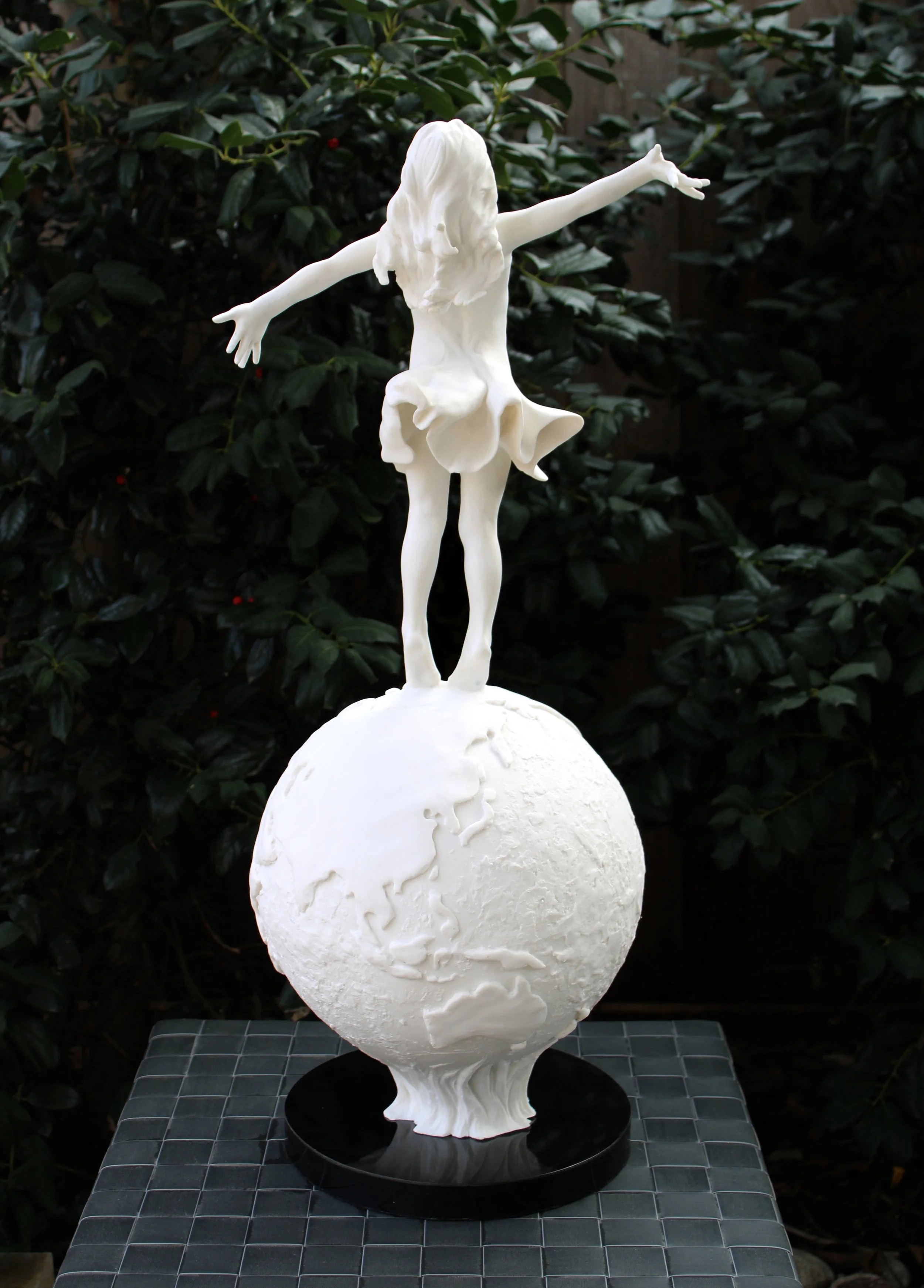 JE white marble 1_3 back.jpeg