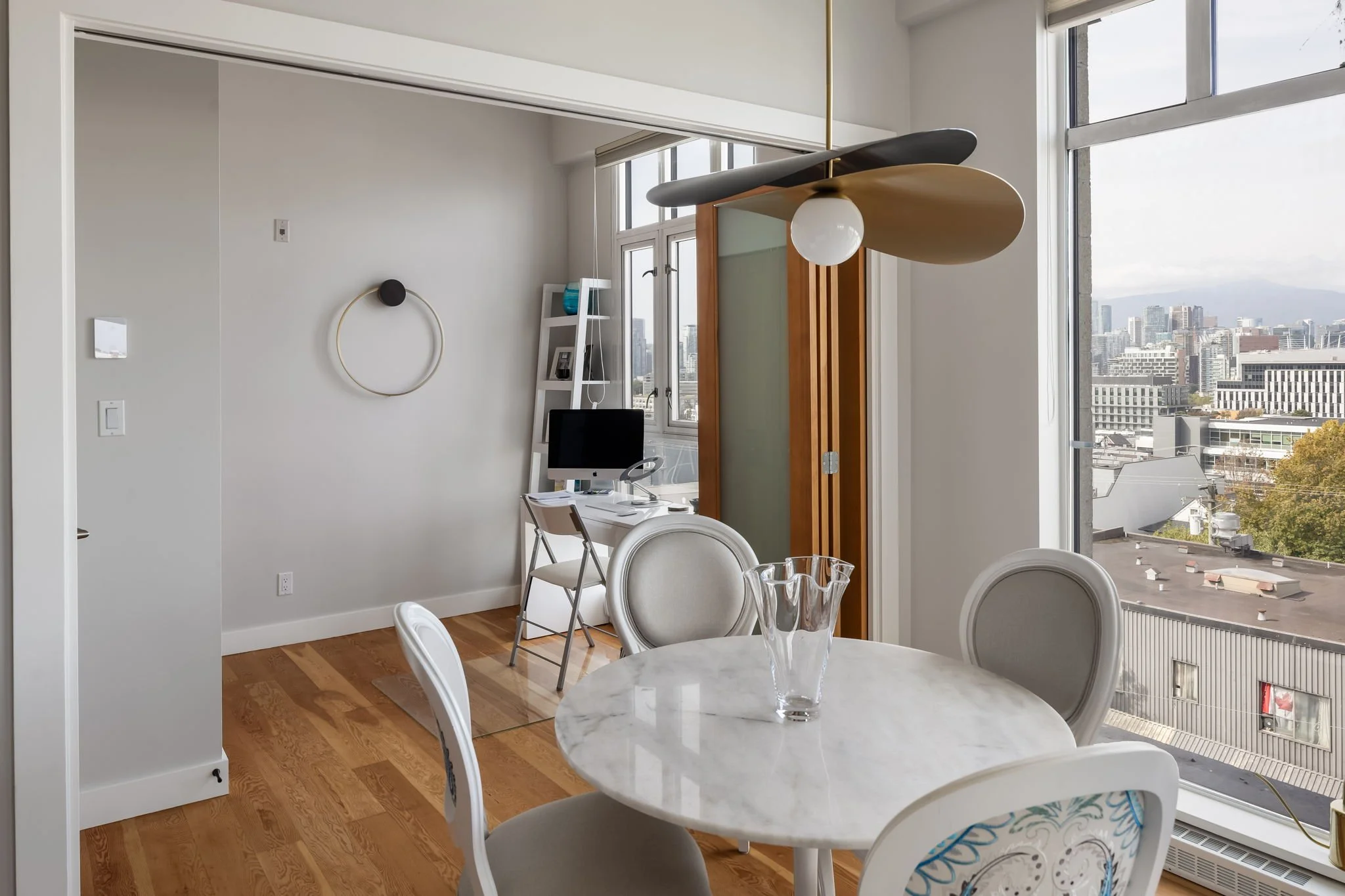 8-web-or-mls-2515Ontario-008.jpg