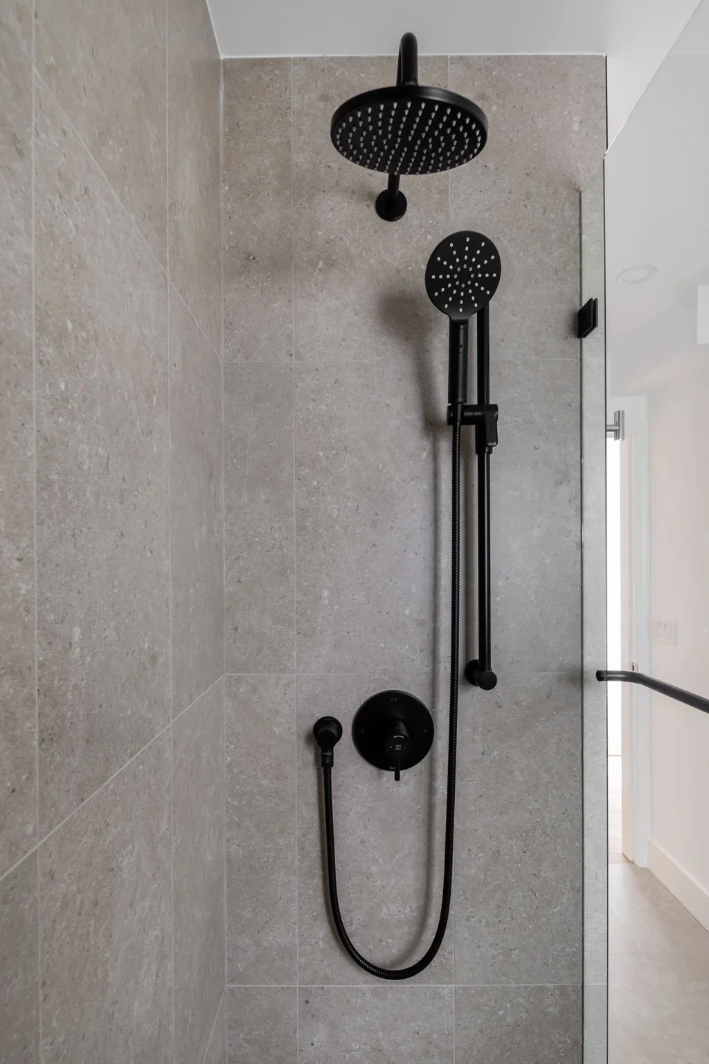 11-web-or-mls-105-N-Madison-11.jpg