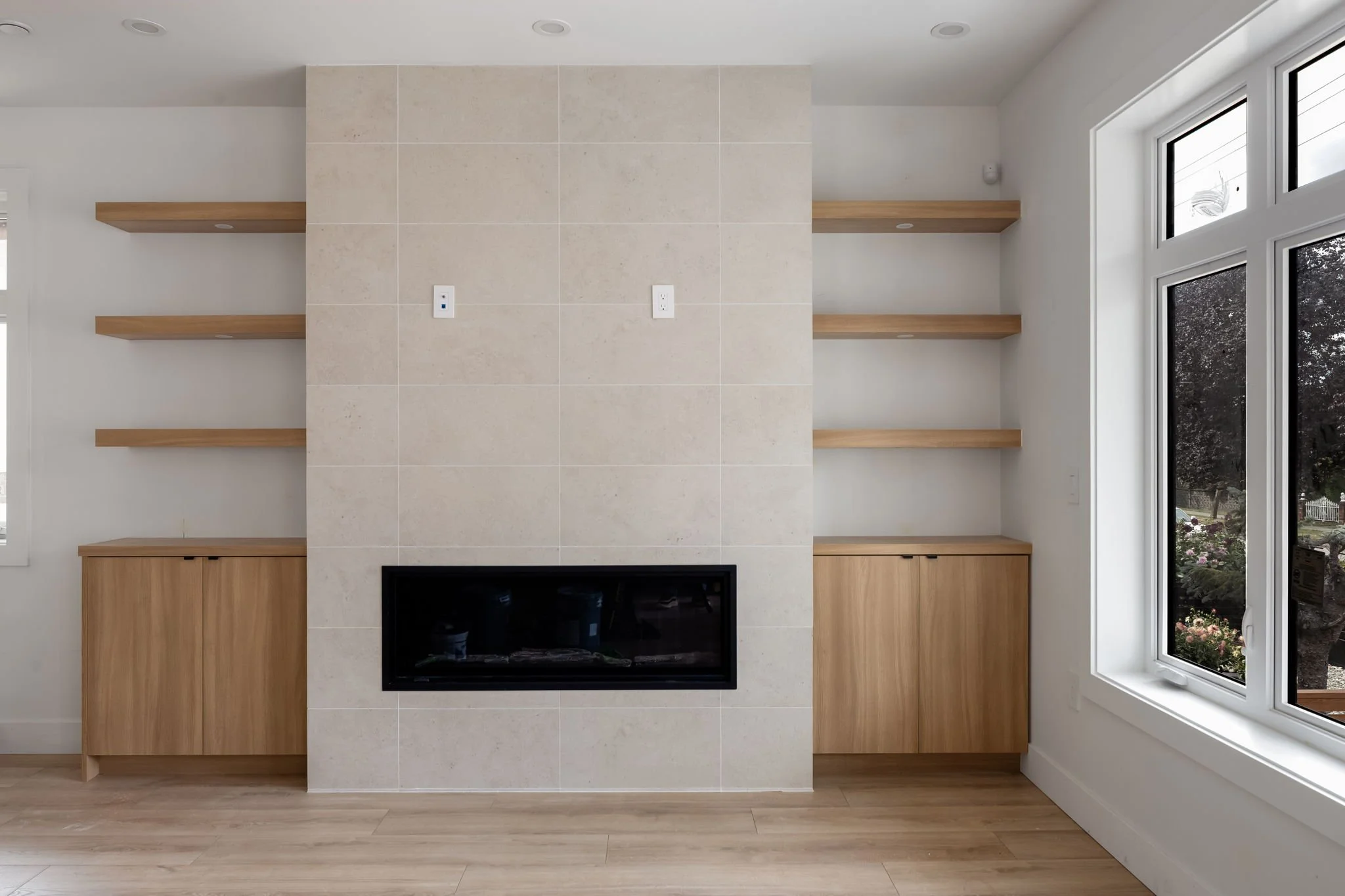 48-web-or-mls-2-620E28th_005.jpg