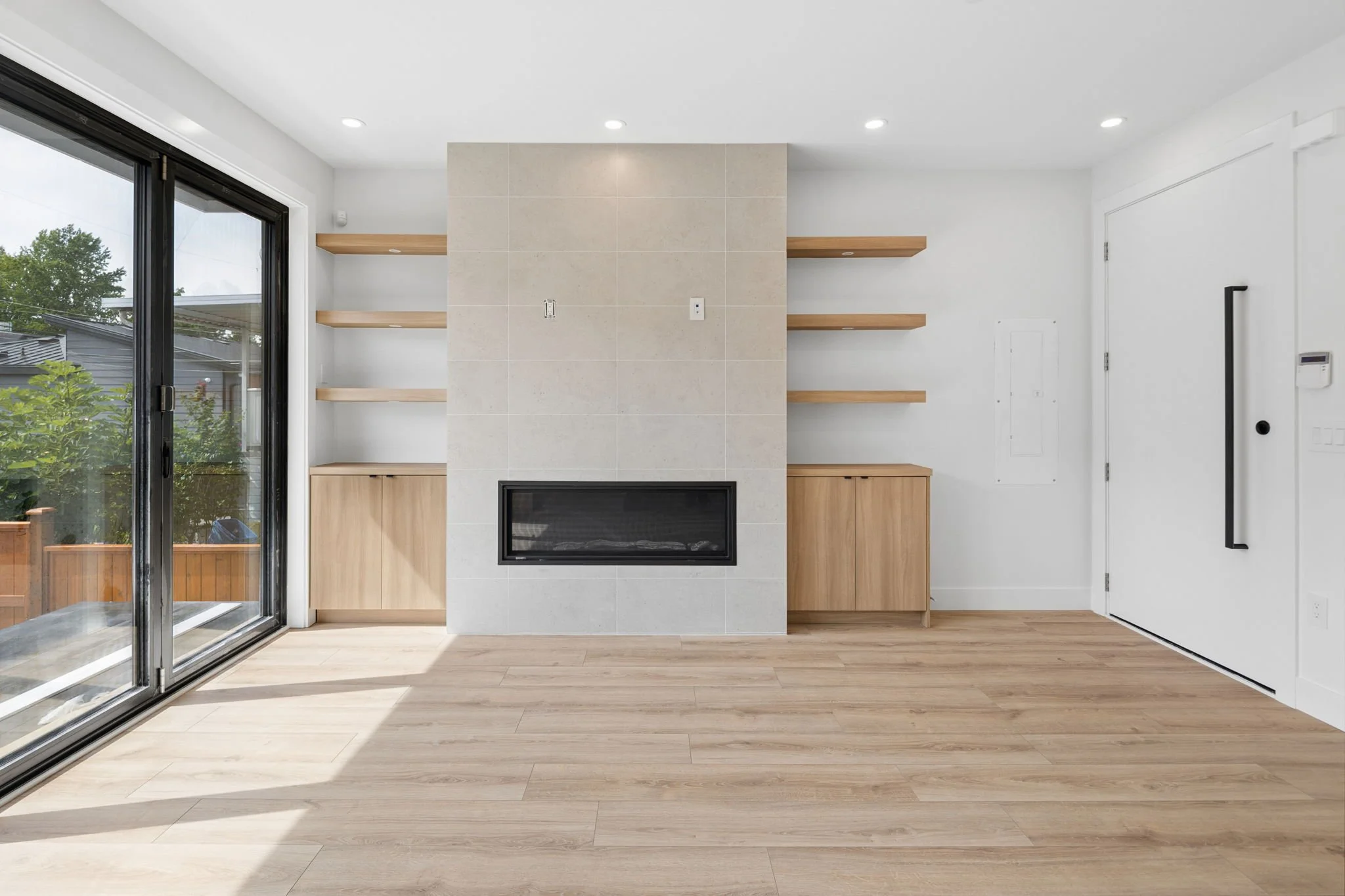 1-web-or-mls-1-620E28th_001.jpg