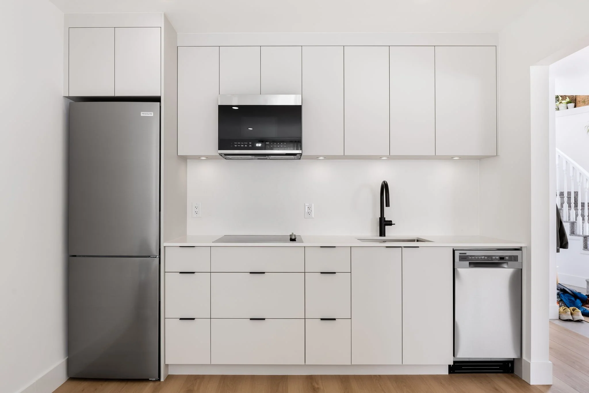 2-web-or-mls-105-N-Madison-2.jpg