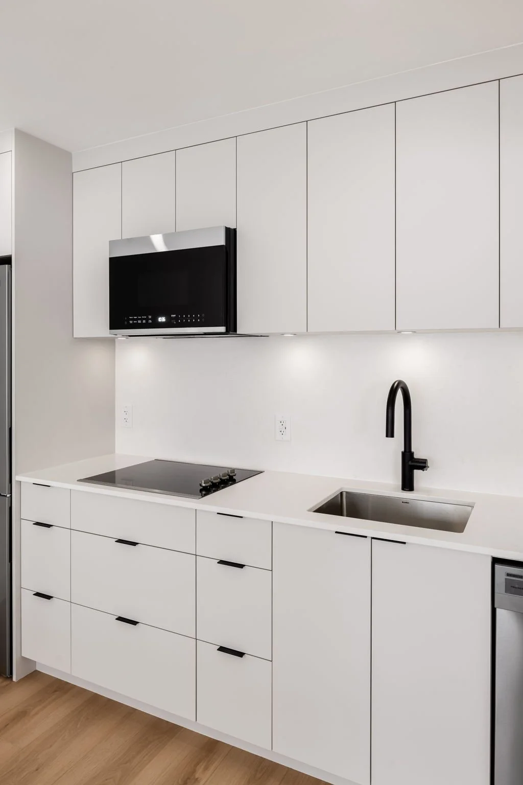 5-web-or-mls-105-N-Madison-5.jpg