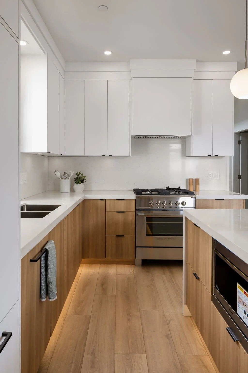 51-web-or-mls-2-620E28th_008.jpg