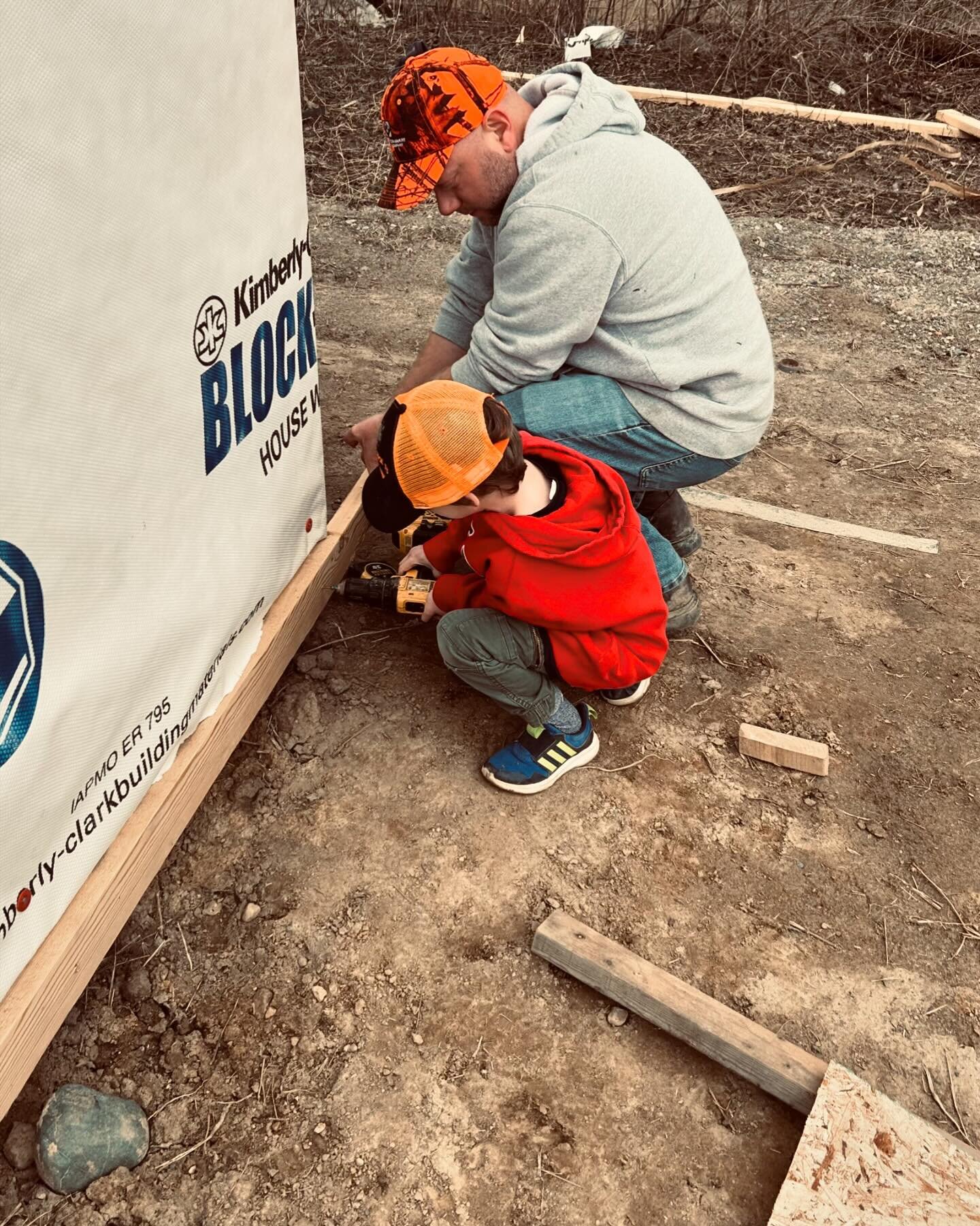 Father and Son construction 🧡 What a beautiful day for family time at the farm. 

We are currently trying to wrap up our projects to have water and power up and running soon! 

#family #farm #familyfarm #familyfarming #farmlife #farmprojects #father
