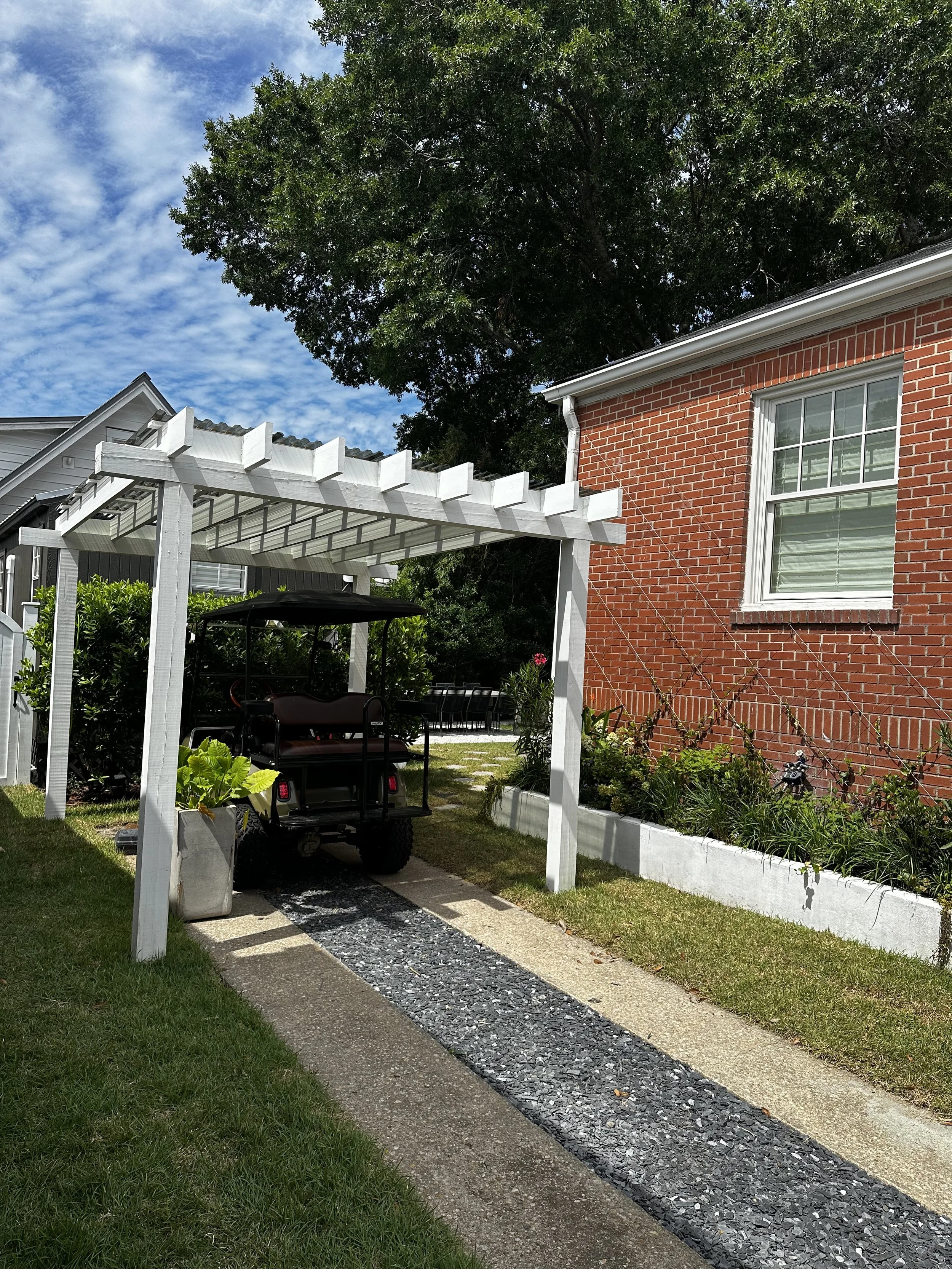 Pergola with Stucco Planter Box