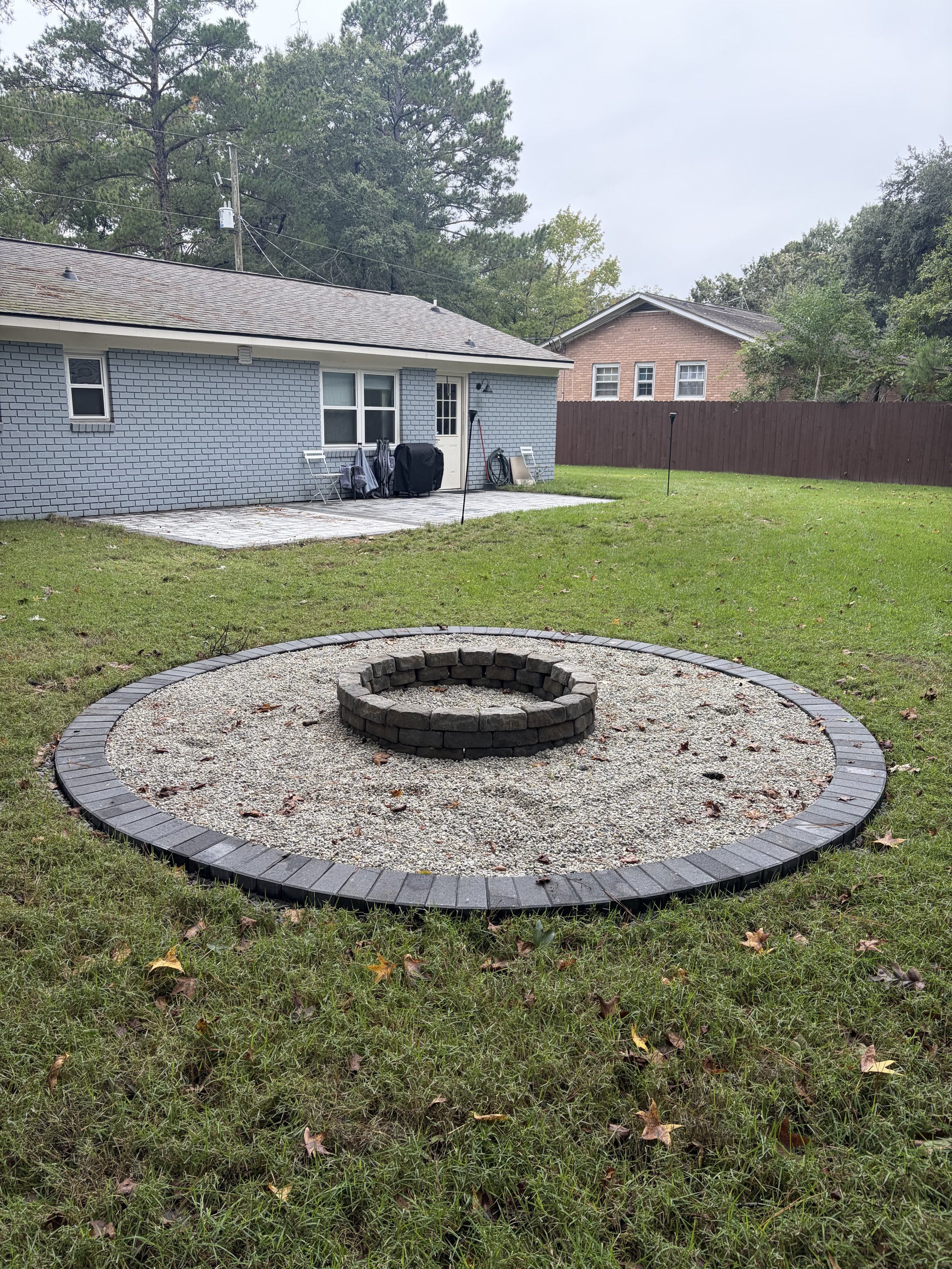 Gravel Fire Pit with Stone Border