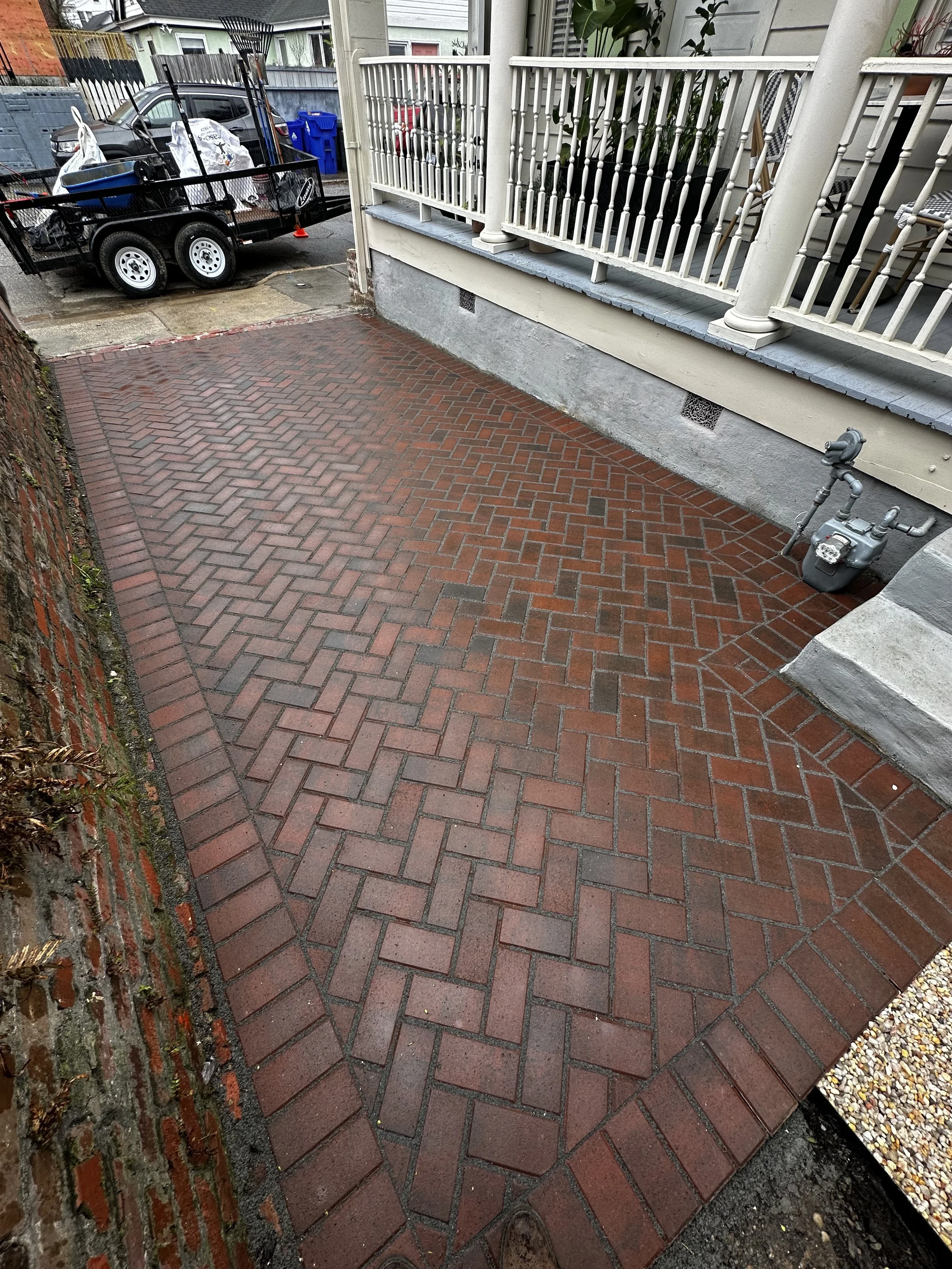 Paver Driveway: Herringbone Pattern