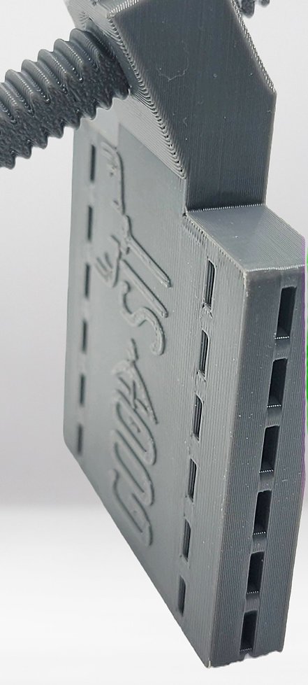 Screw Stick Trail Cam Mount 4.jpg