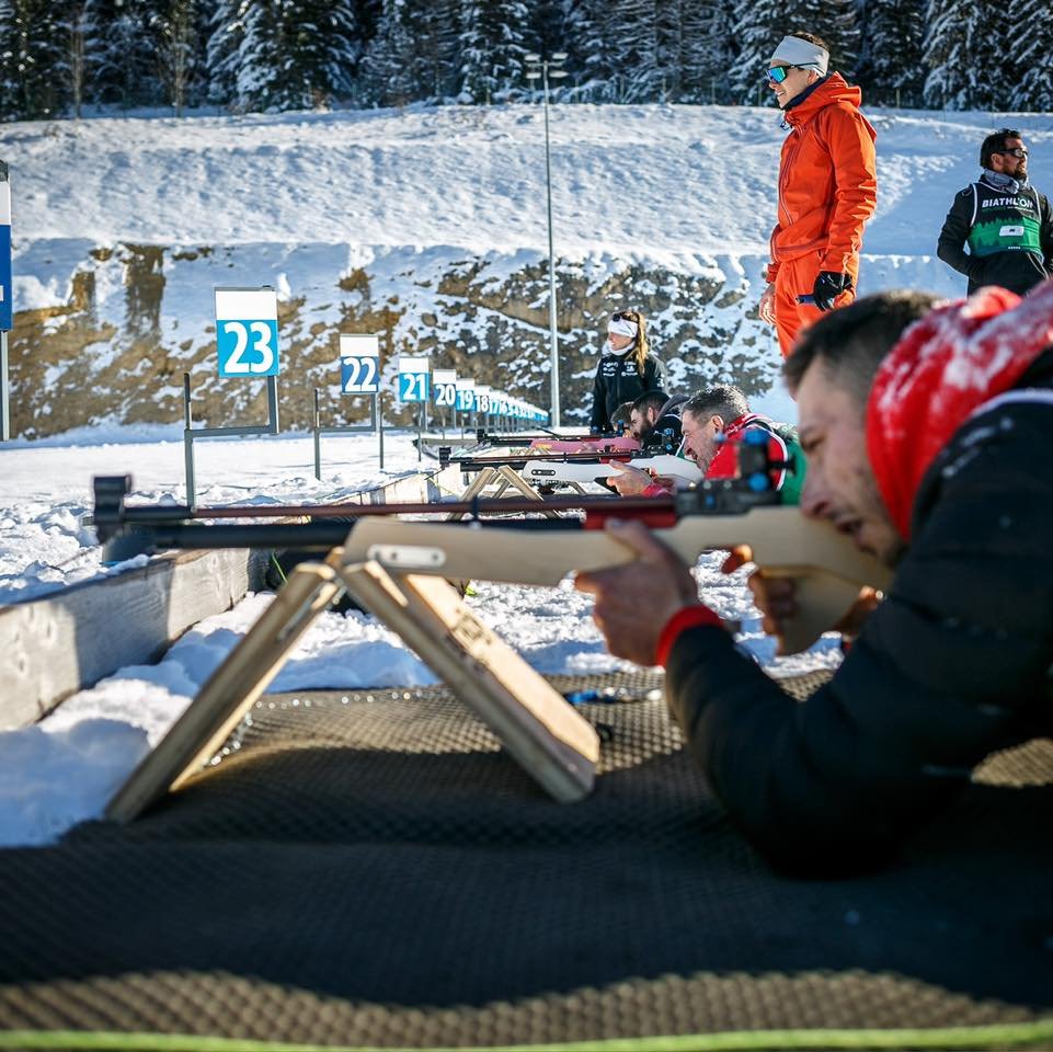 ❄️ Re-chausse les skis ❄️

🎿Si tu n&rsquo;as pas eu le temps de faire du biathlon skis au pieds cet hiver, c&rsquo;est possible ce printemps ! 🌸

Ressors tes skis s&rsquo;ils sont d&eacute;j&agrave; rang&eacute;s et viens tirer au c&oelig;ur de la 