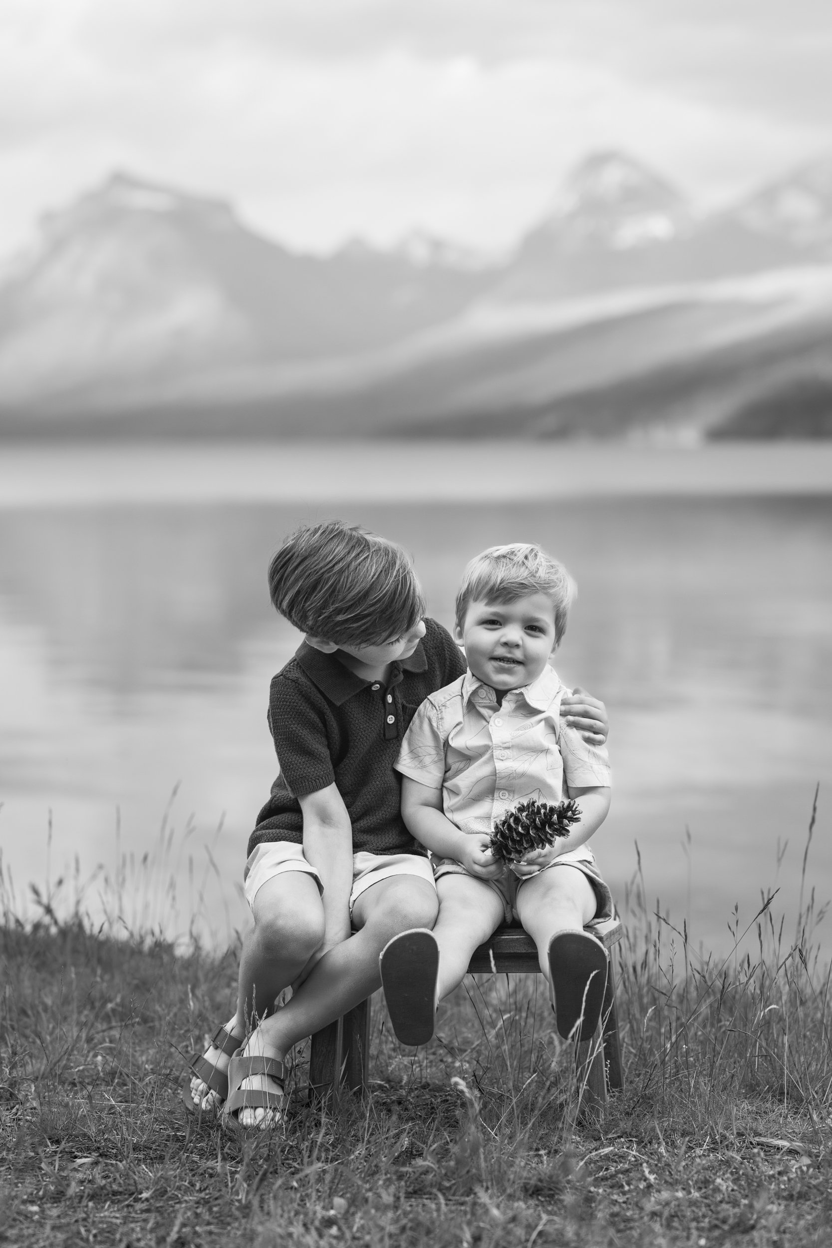 GlacierNationalParkFamilyPhotographer -18.jpg