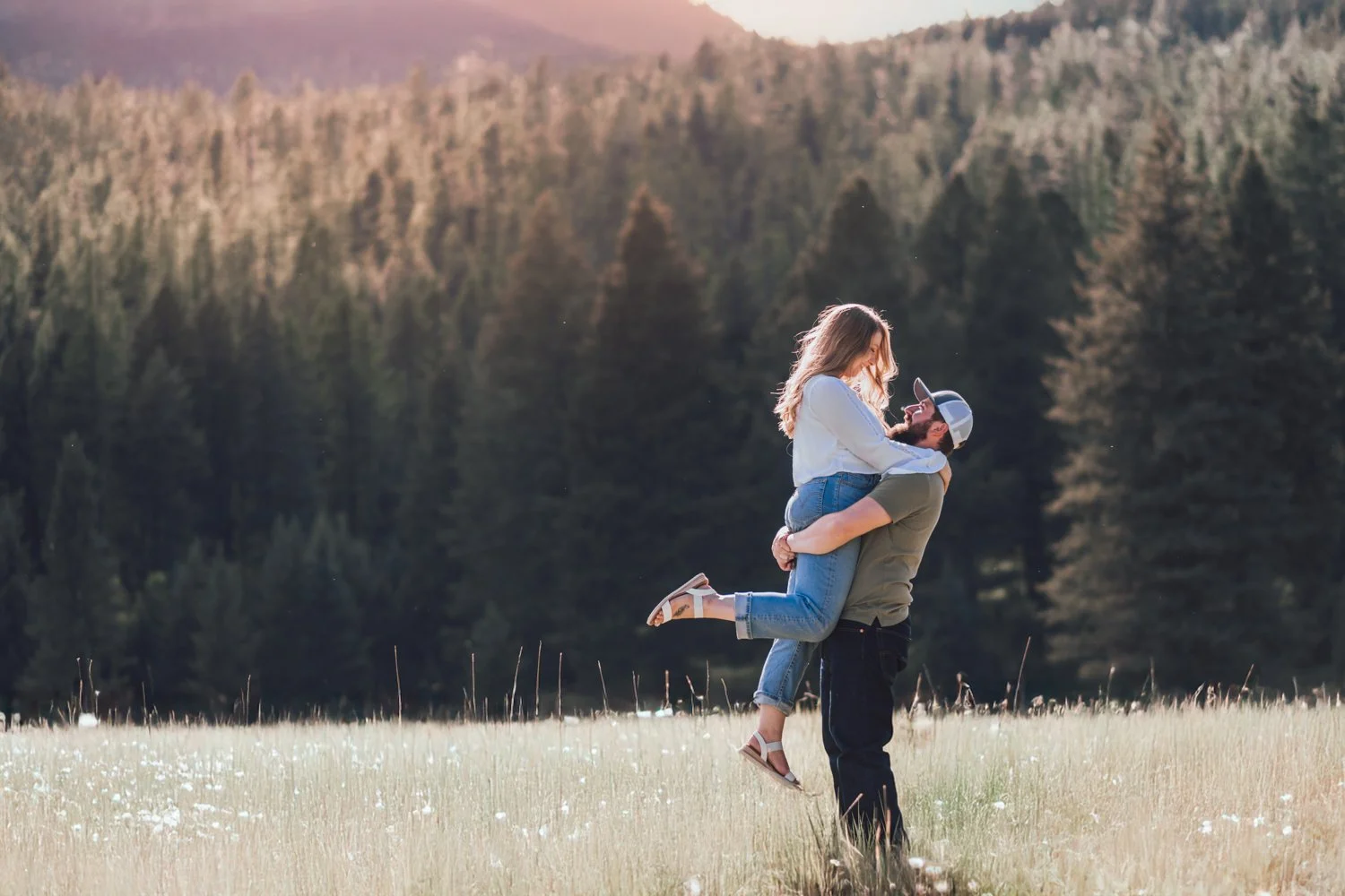 Kalispell Couples Photographer-12.jpg