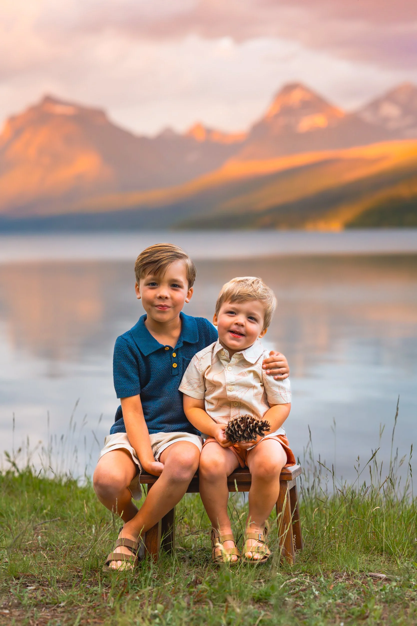 GlacierNationalParkFamilyPhotographer -21.jpg