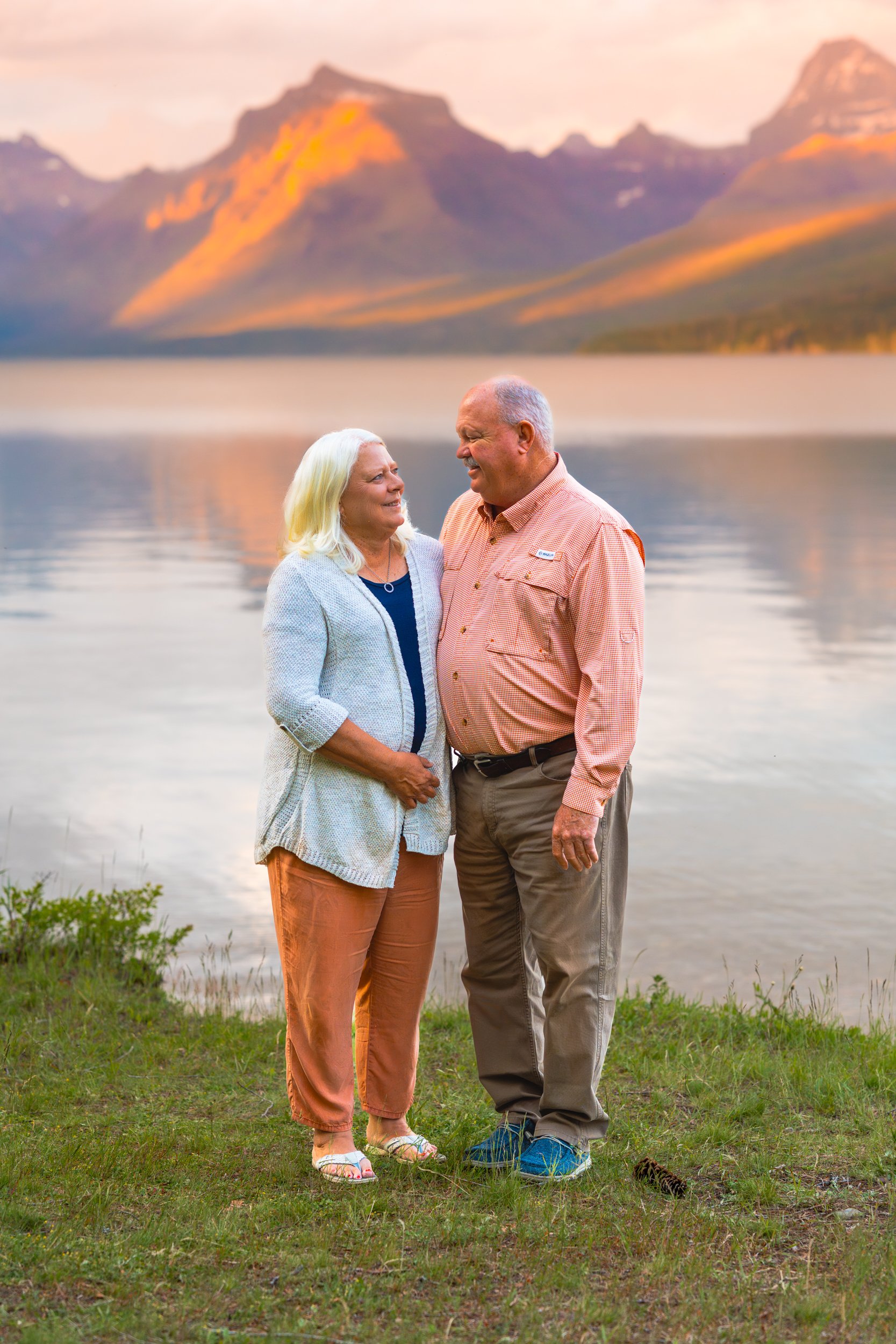 GlacierNationalParkFamilyPhotographer -11.jpg