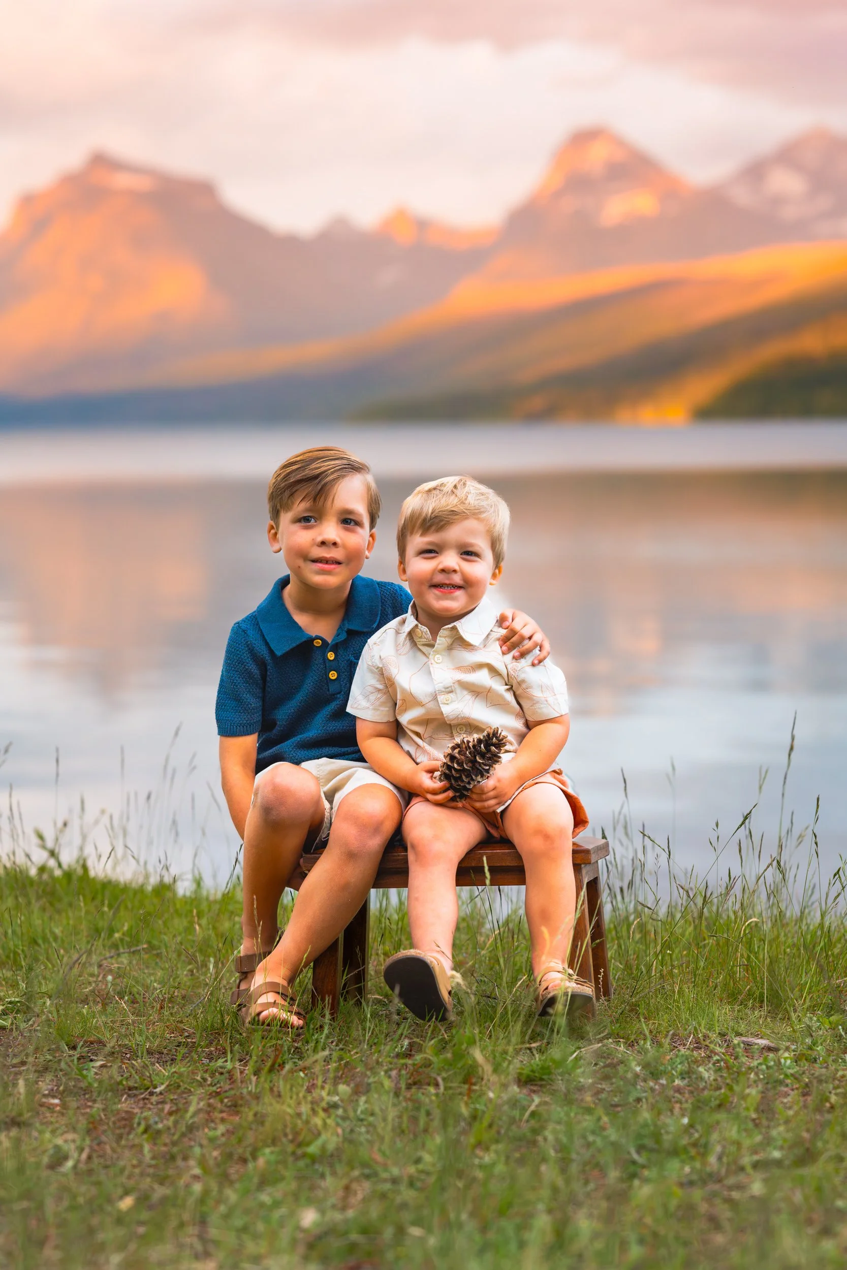 GlacierNationalParkFamilyPhotographer -22.jpg