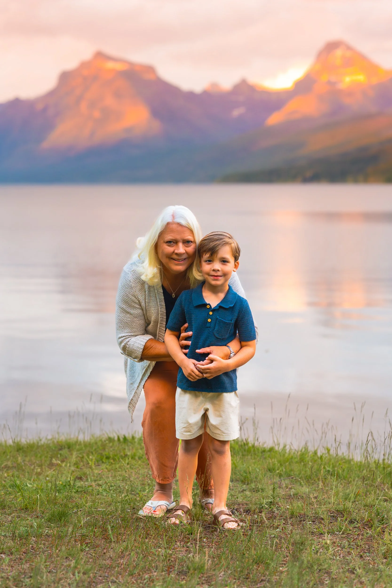 GlacierNationalParkFamilyPhotographer -33.jpg