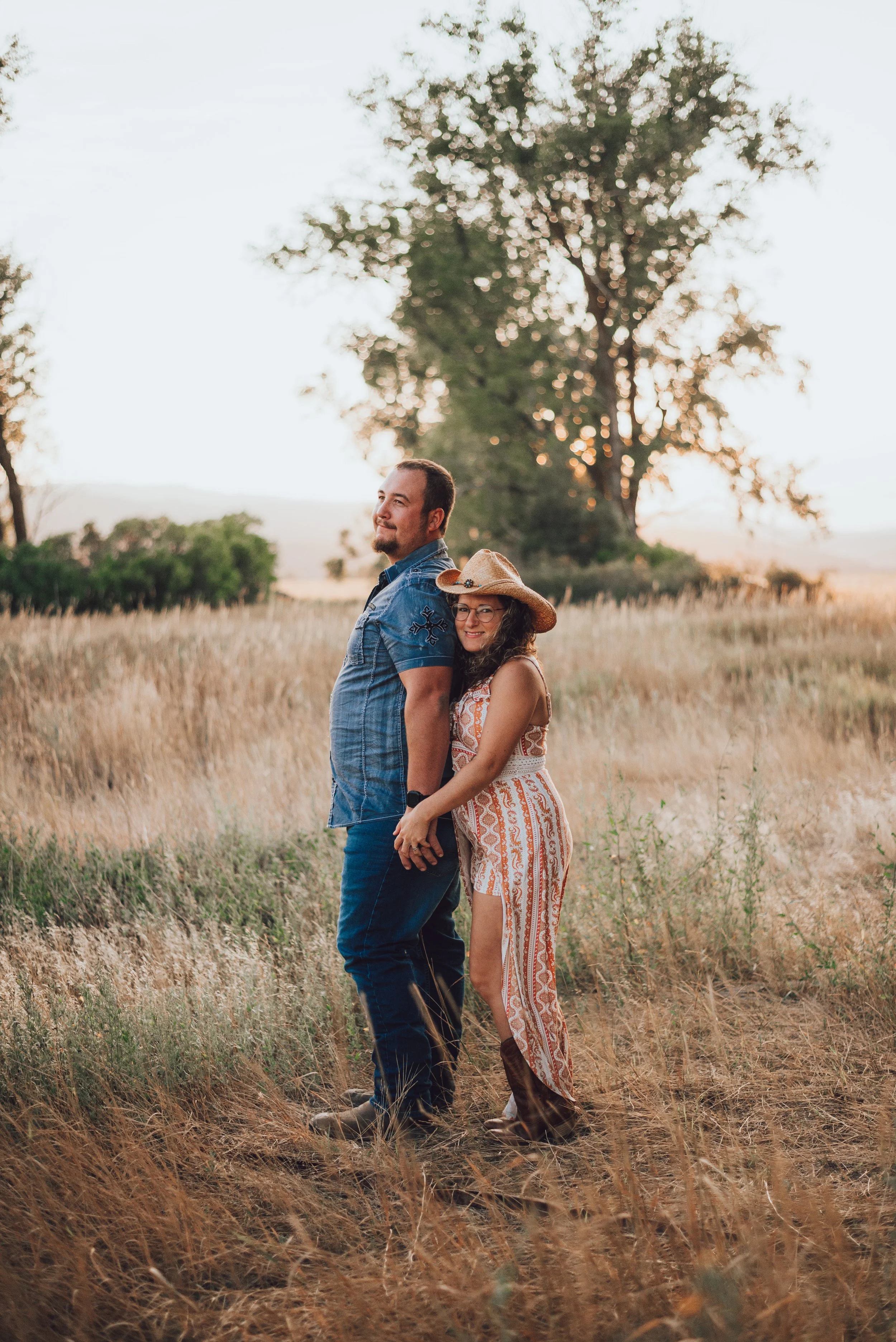 WesternCouplePhotoshoot-21.jpg