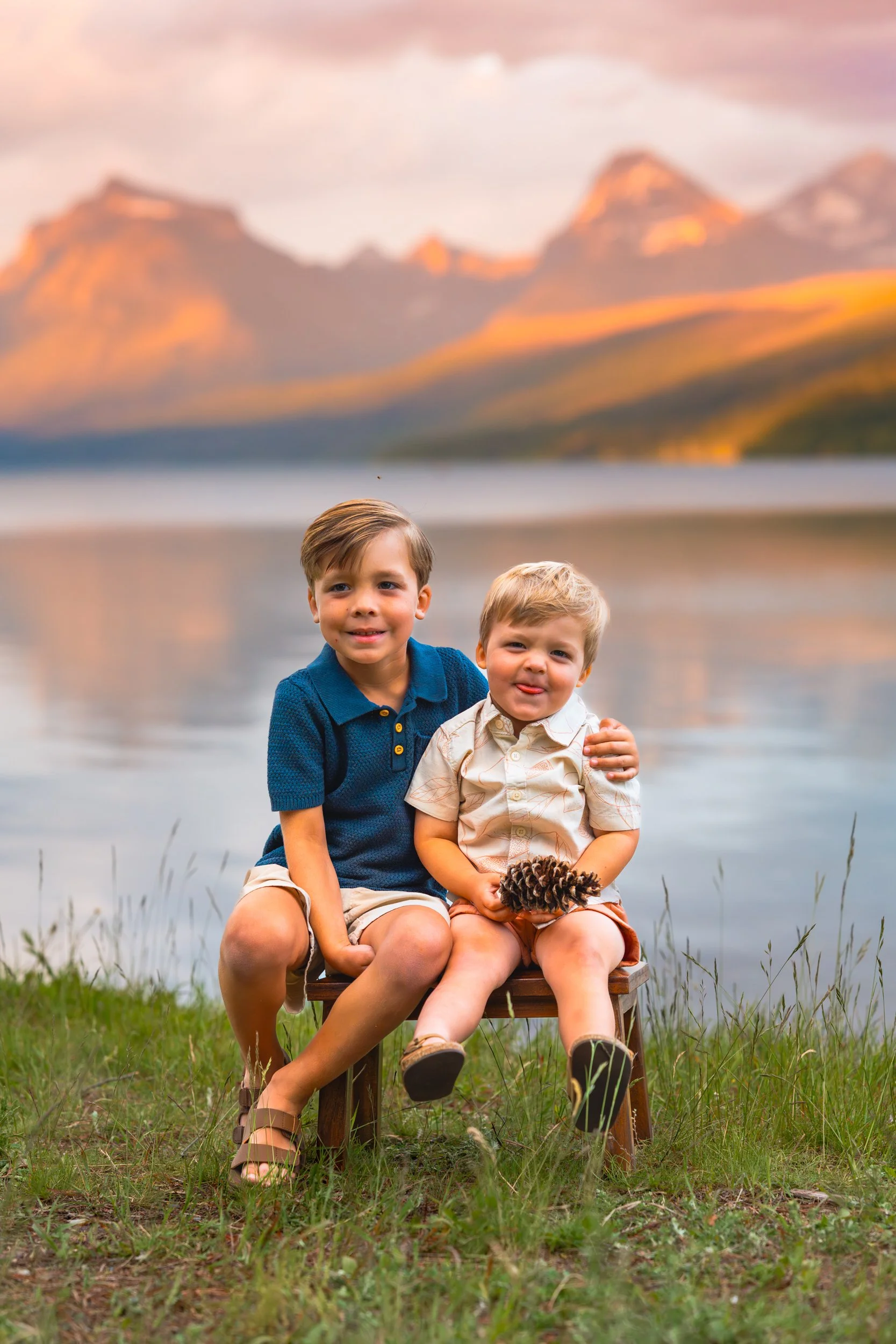 GlacierNationalParkFamilyPhotographer -19.jpg