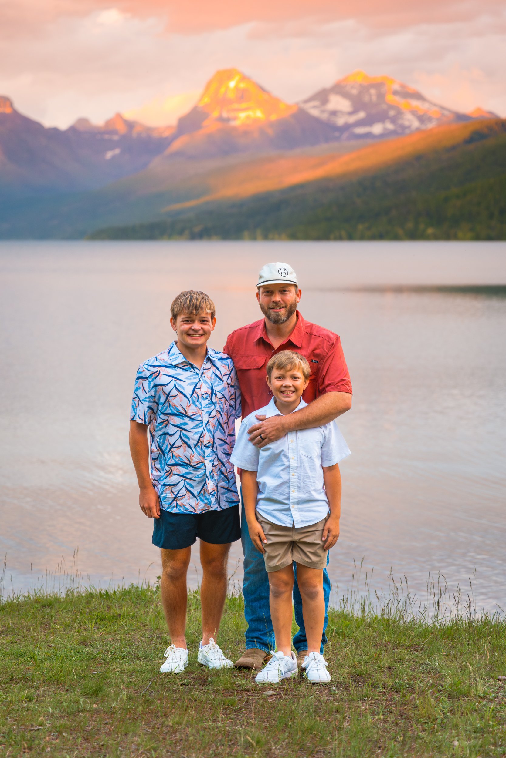 GlacierNationalParkFamilyPhotographer -41.jpg