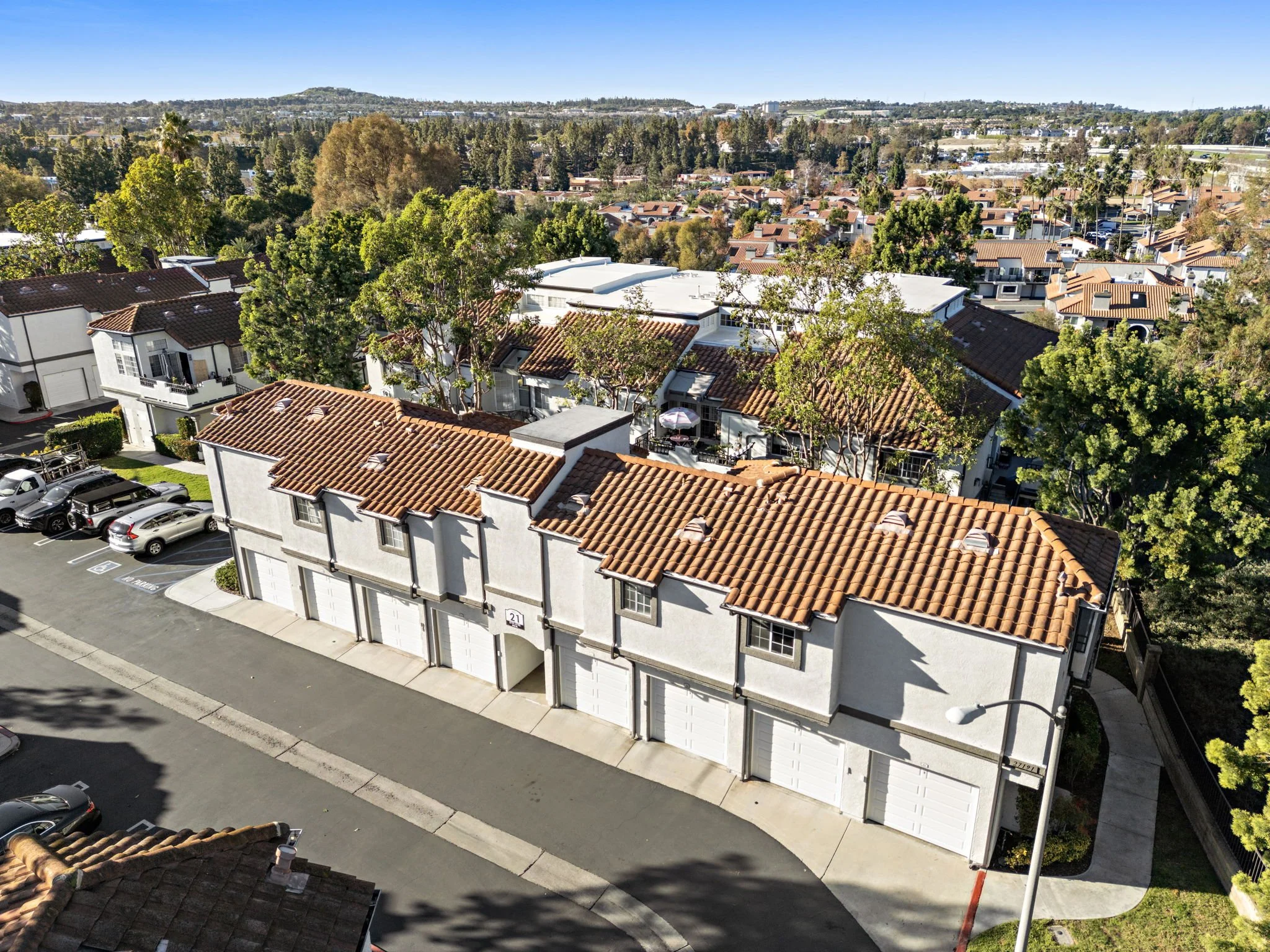 13-web-or-mls-24489 Mozer 13.jpg