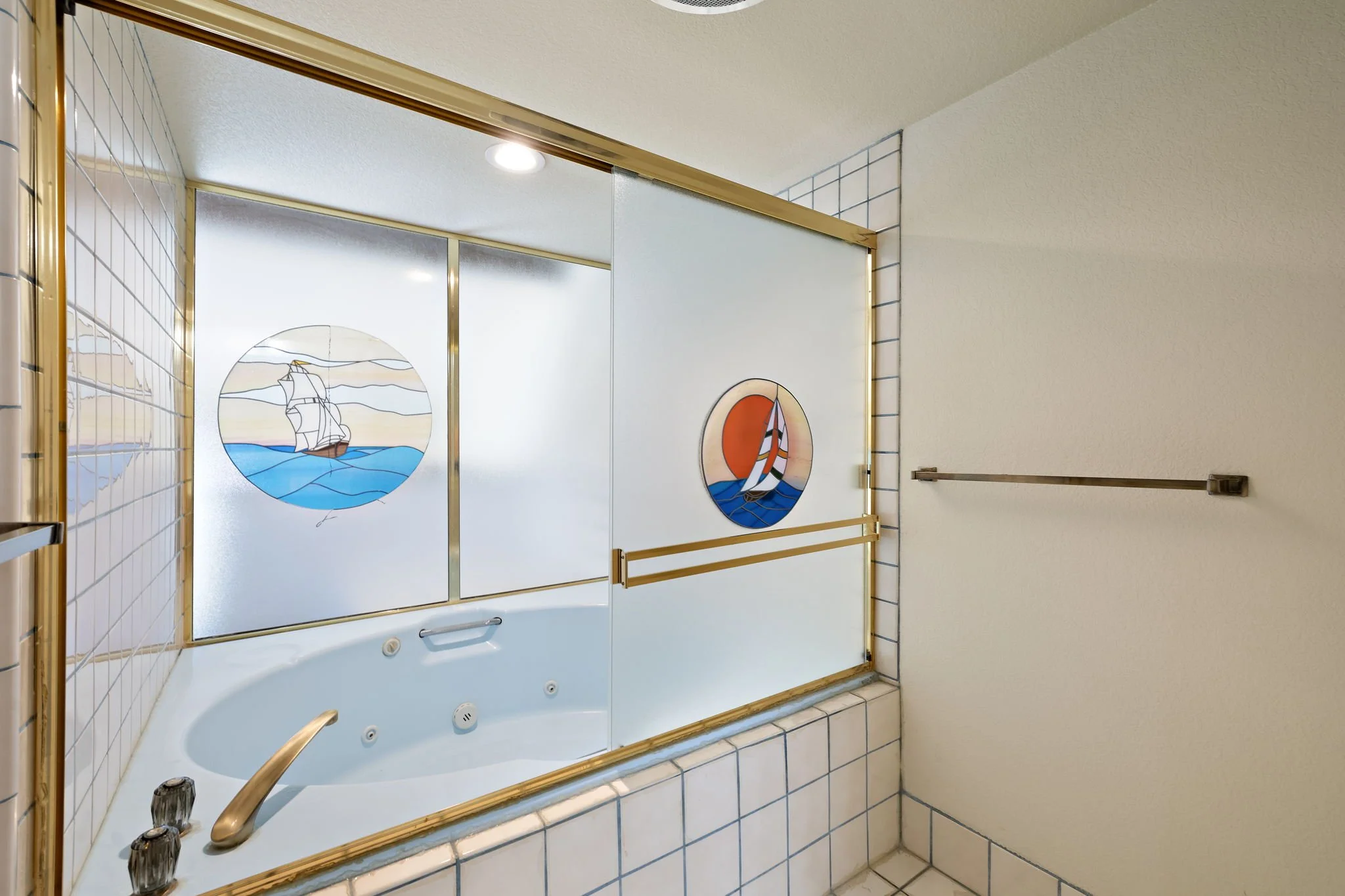 31-web-or-mls-255 W Marquita 31.jpg