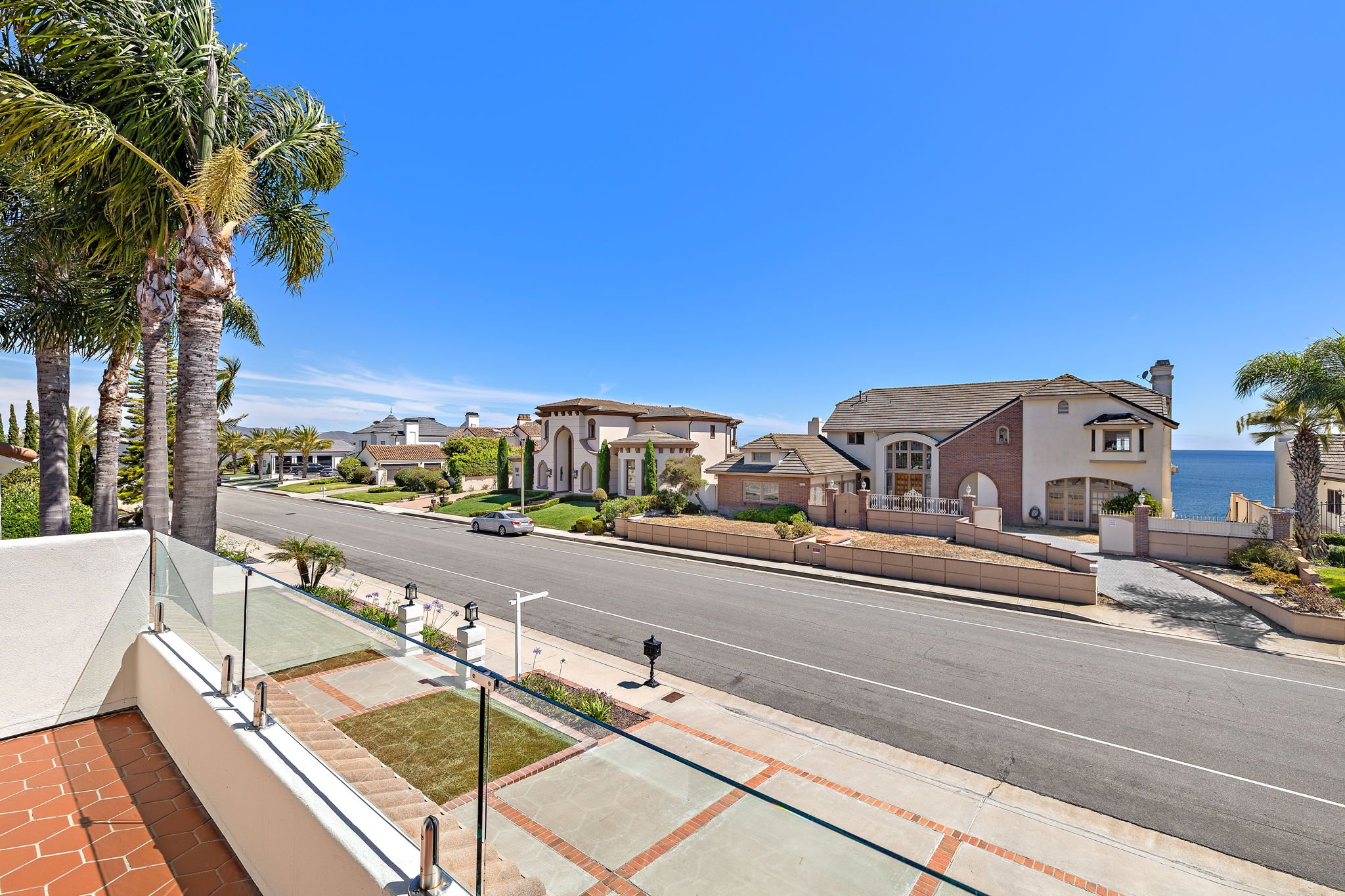 66-web-or-mls-870 Avenida Acapulco 66.jpg
