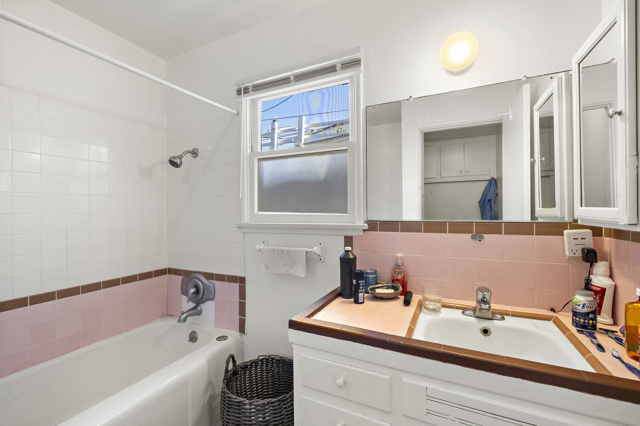 64-web-or-mls-123 Ave San Fernando 64.JPG