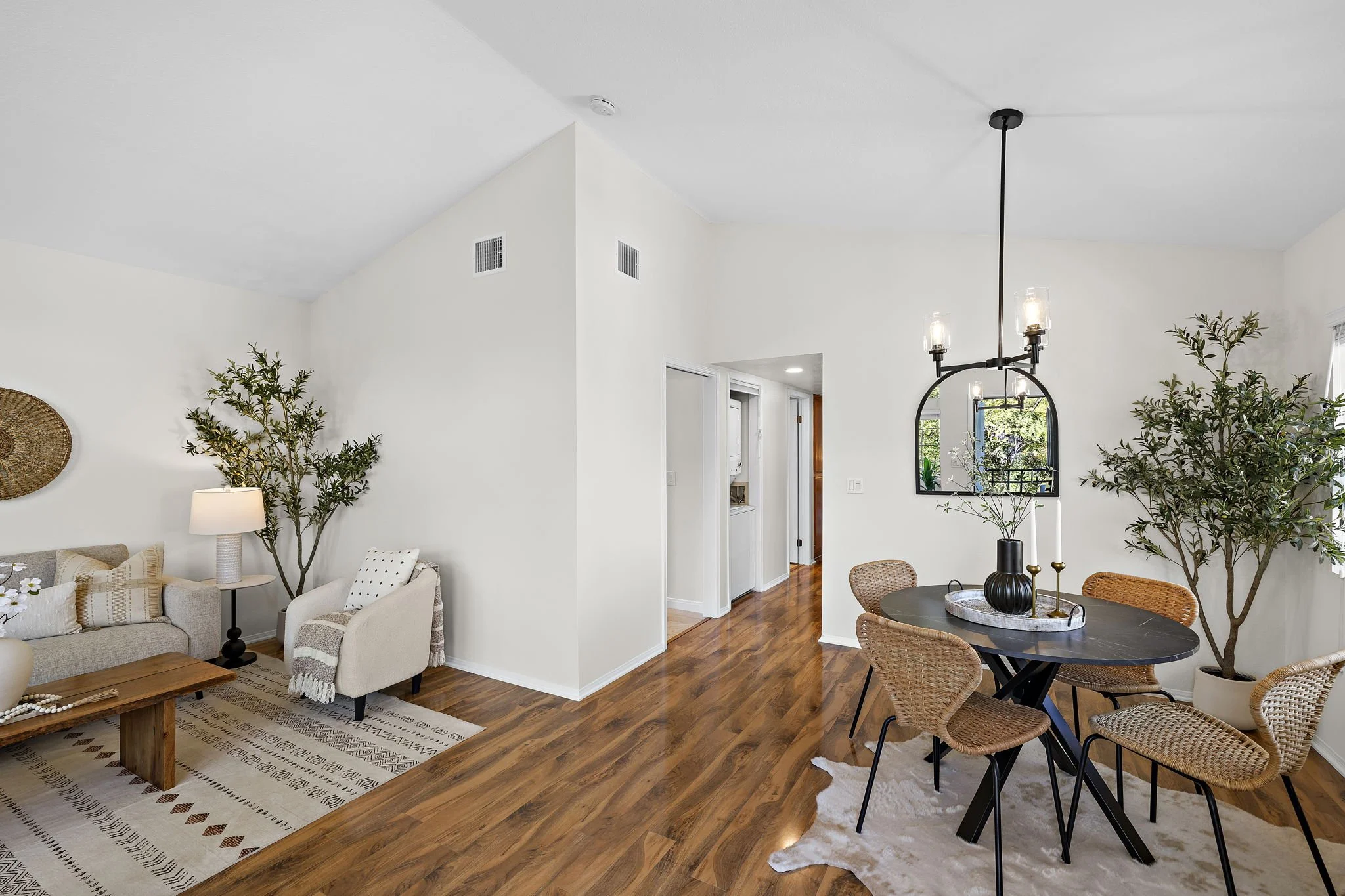 20-web-or-mls-27191 Ryan 20.jpg