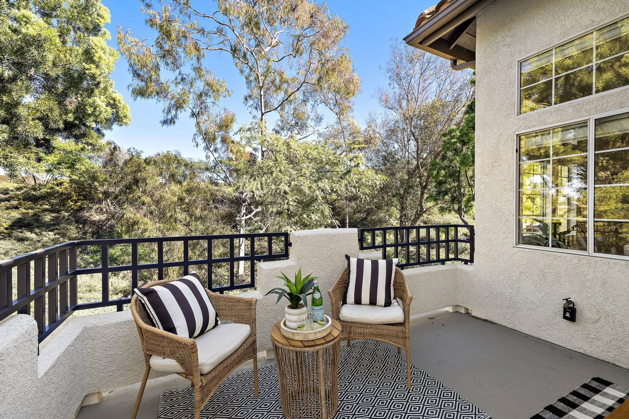 19-web-or-mls-27191 Ryan 19.jpg