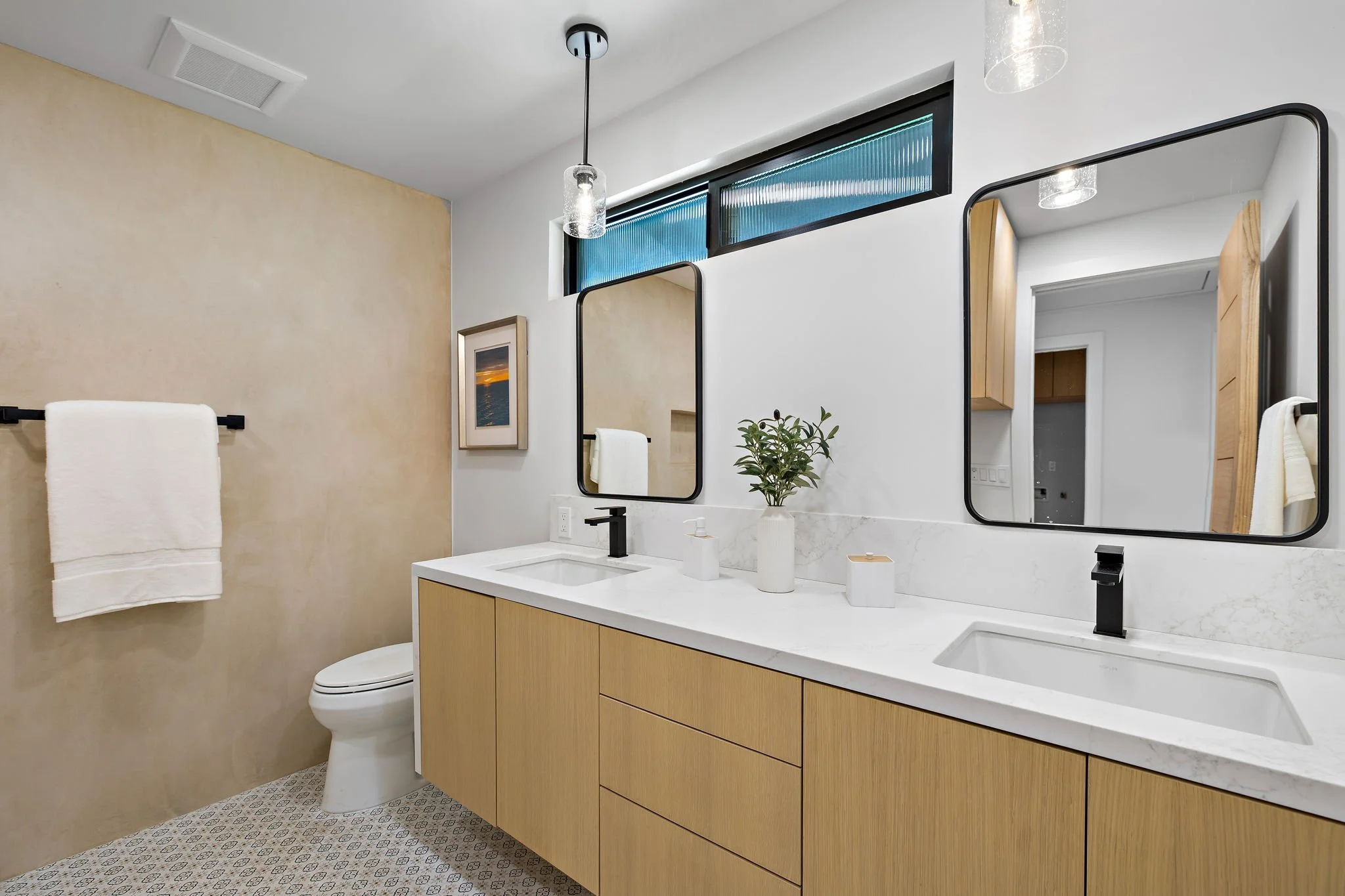 53-web-or-mls-820 Calle Mendoza 53.jpg