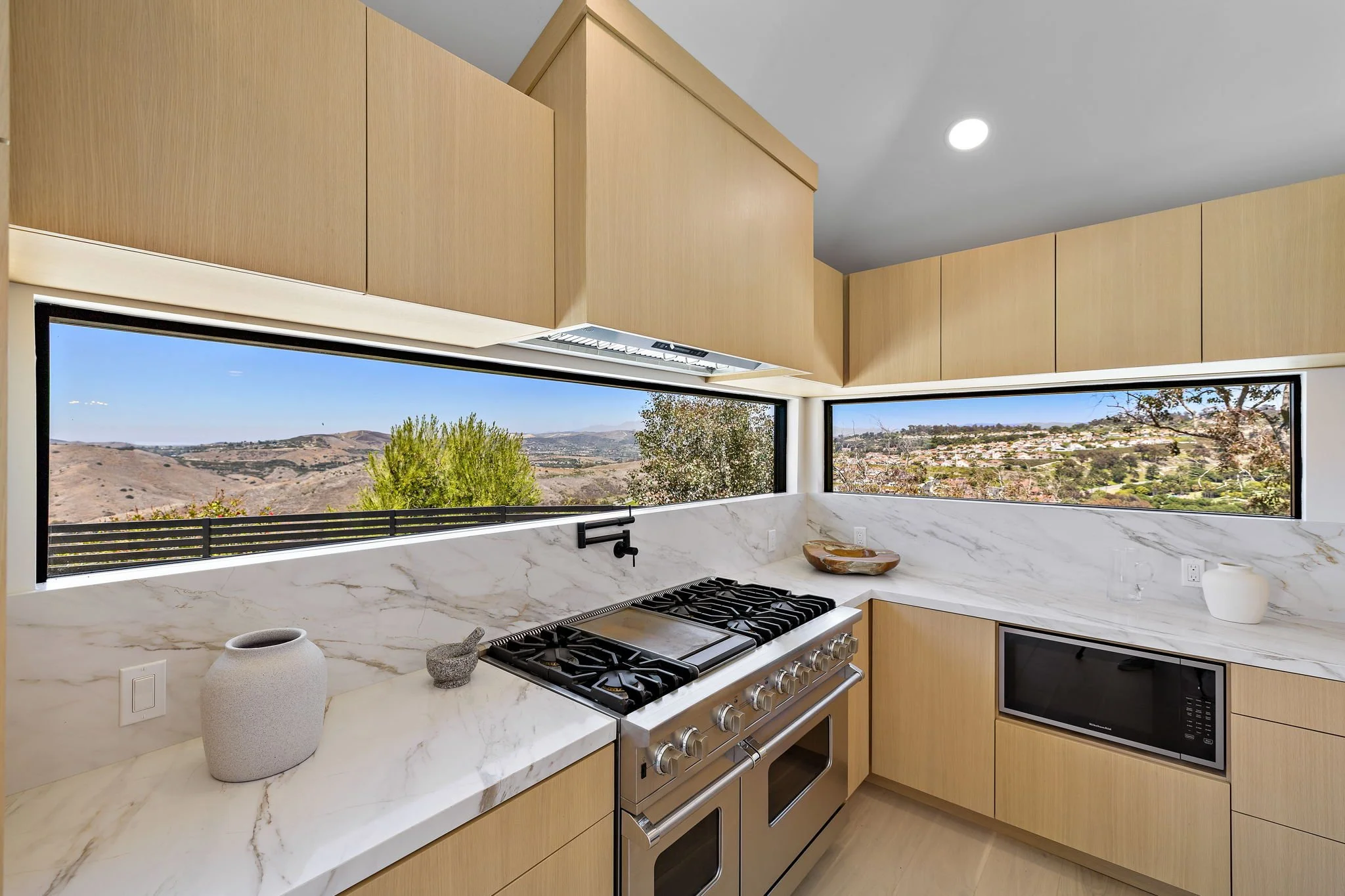 35-web-or-mls-820 Calle Mendoza 35.jpg