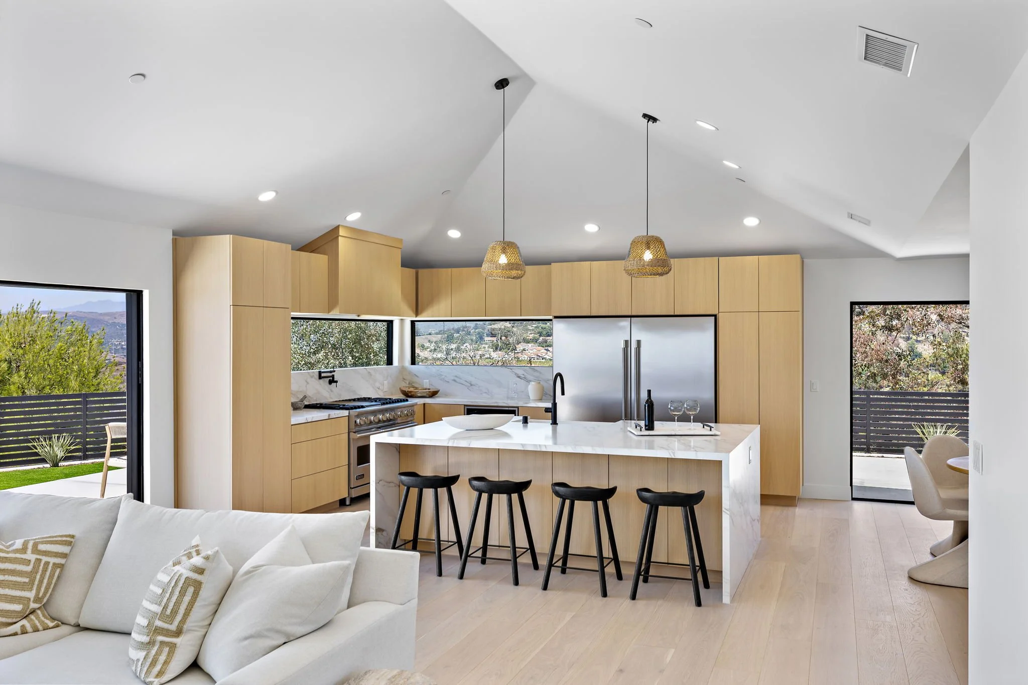 29-web-or-mls-820 Calle Mendoza 29.jpg
