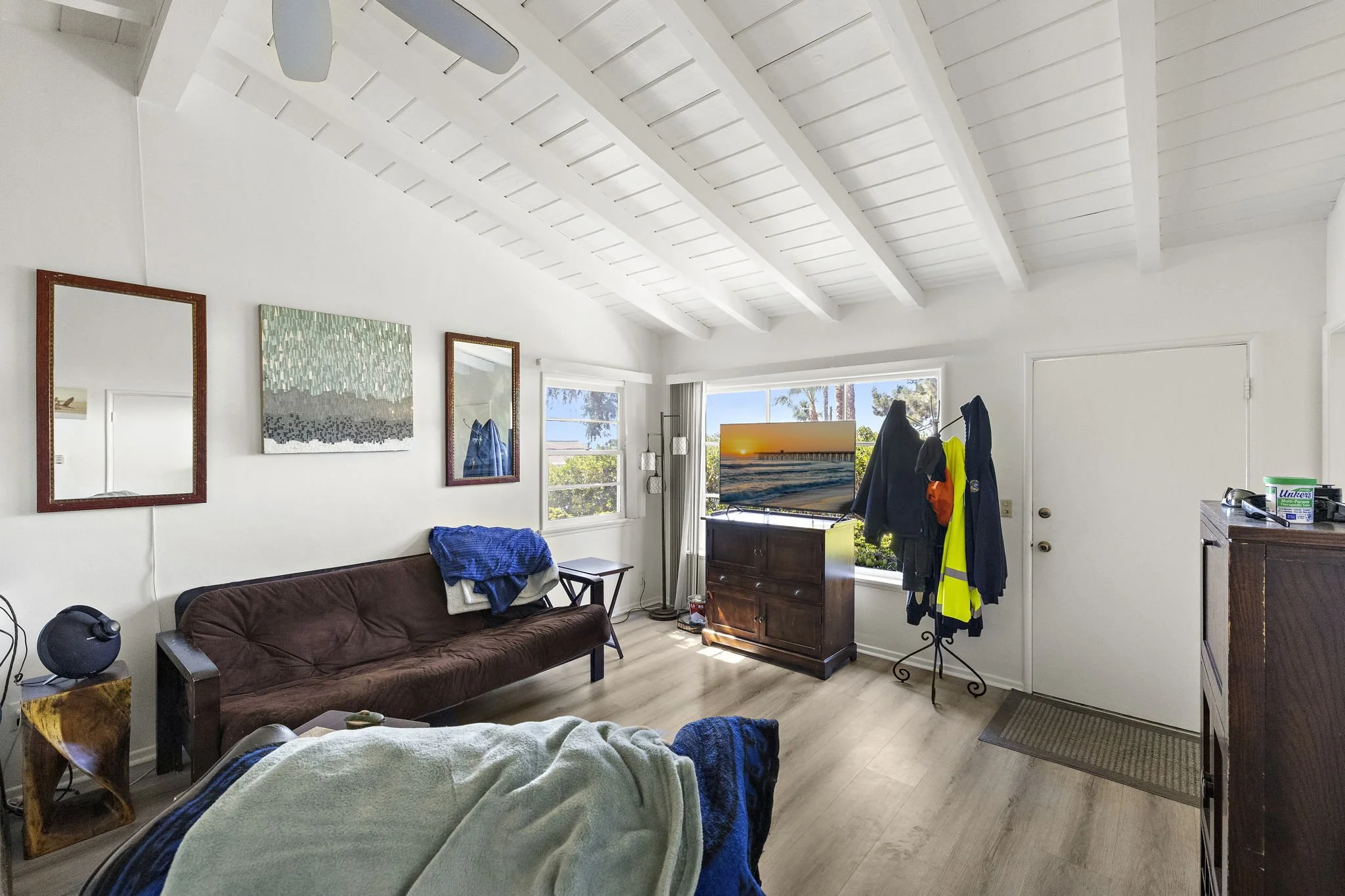 55-web-or-mls-123 Ave San Fernando 55.JPG