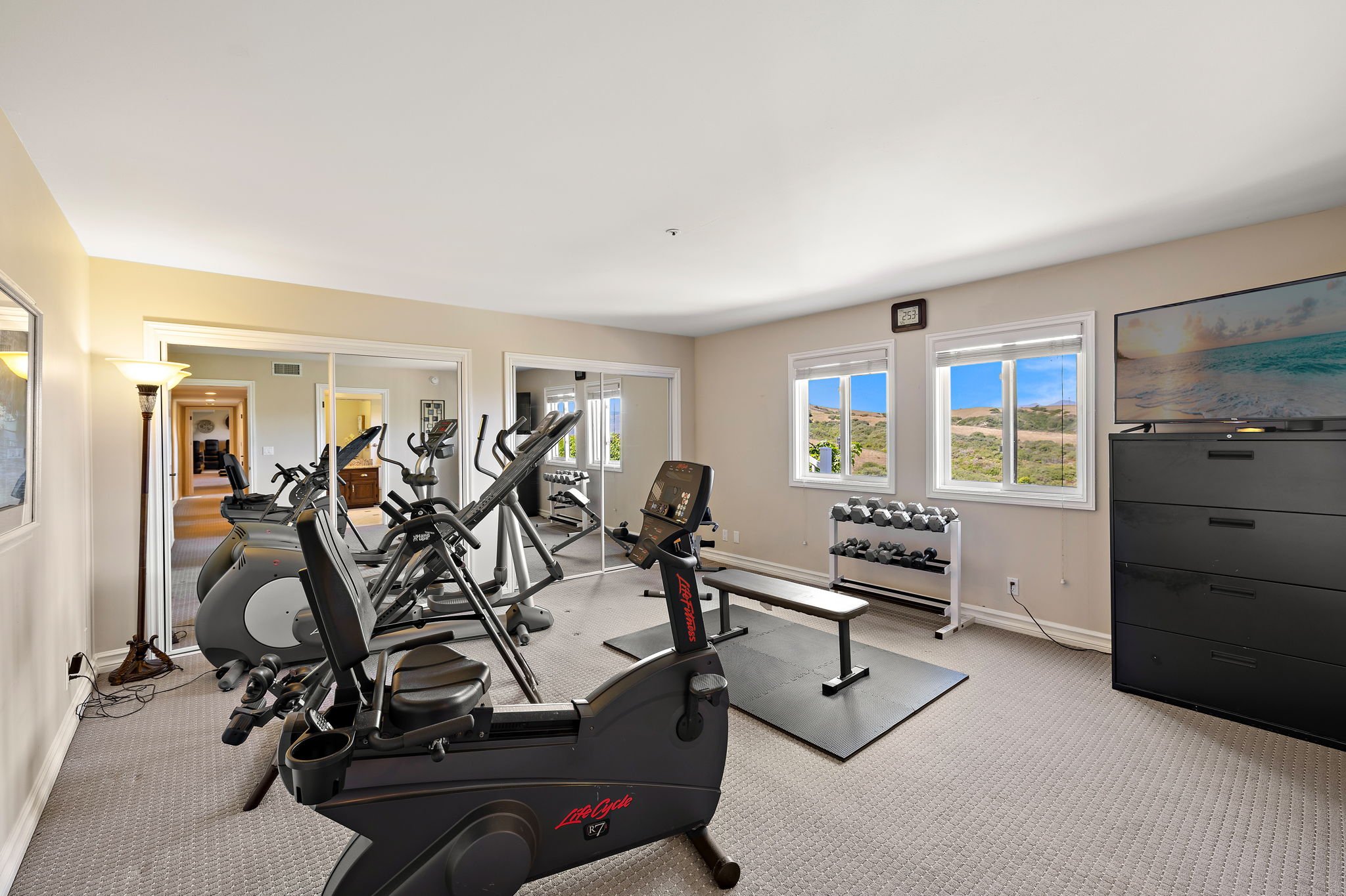 52-web-or-mls-870 Avenida Acapulco 52.jpg