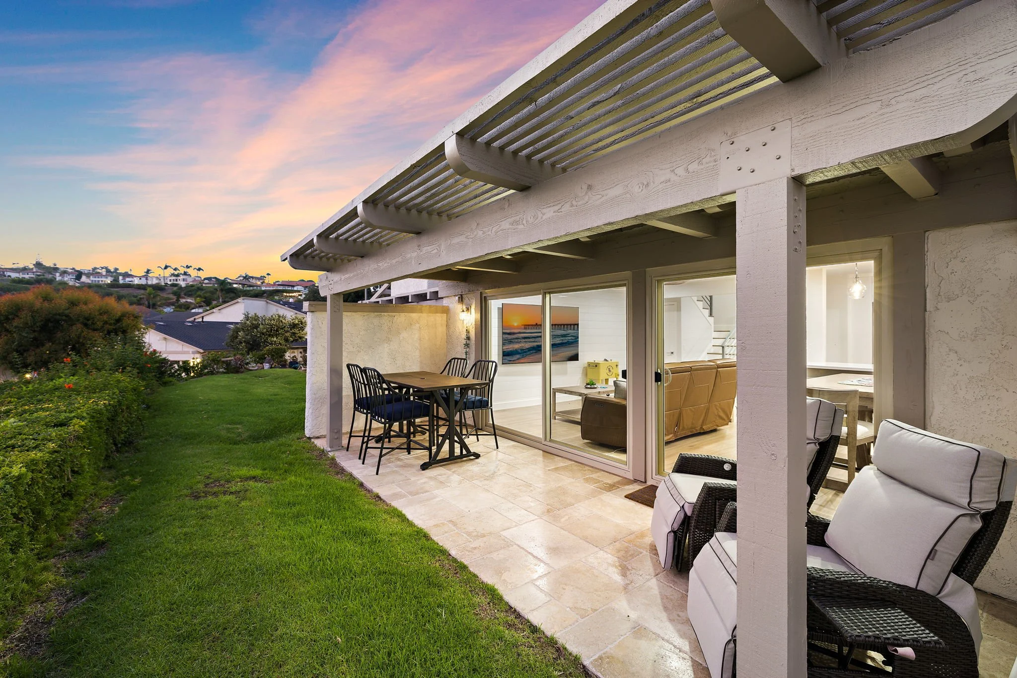82-web-or-mls-567 Avenida Adobe TWILIGHT 39.jpg