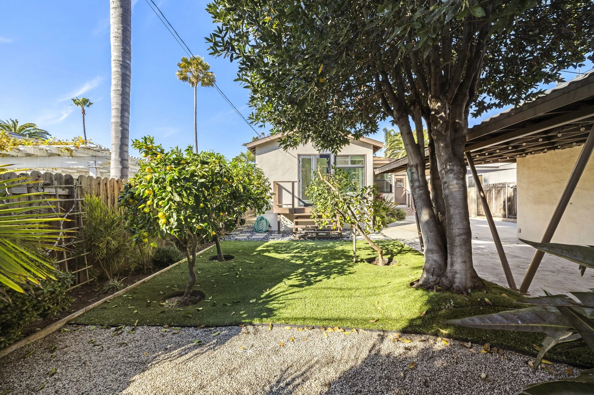 28-web-or-mls-120 Avenida Santa Inez 28.JPG