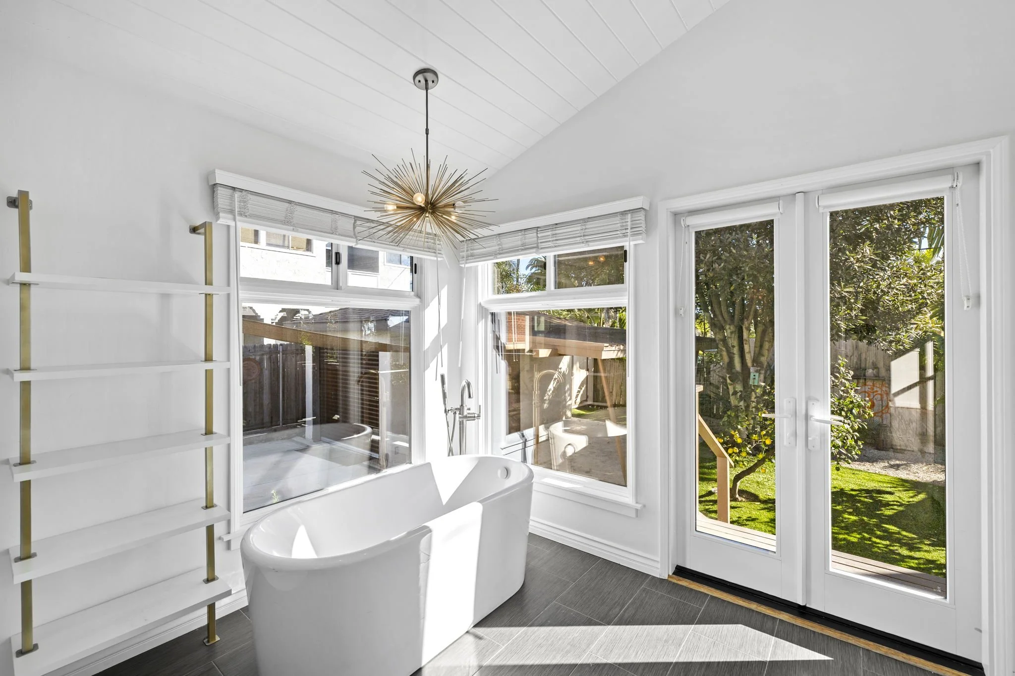 24-web-or-mls-120 Avenida Santa Inez 24.JPG