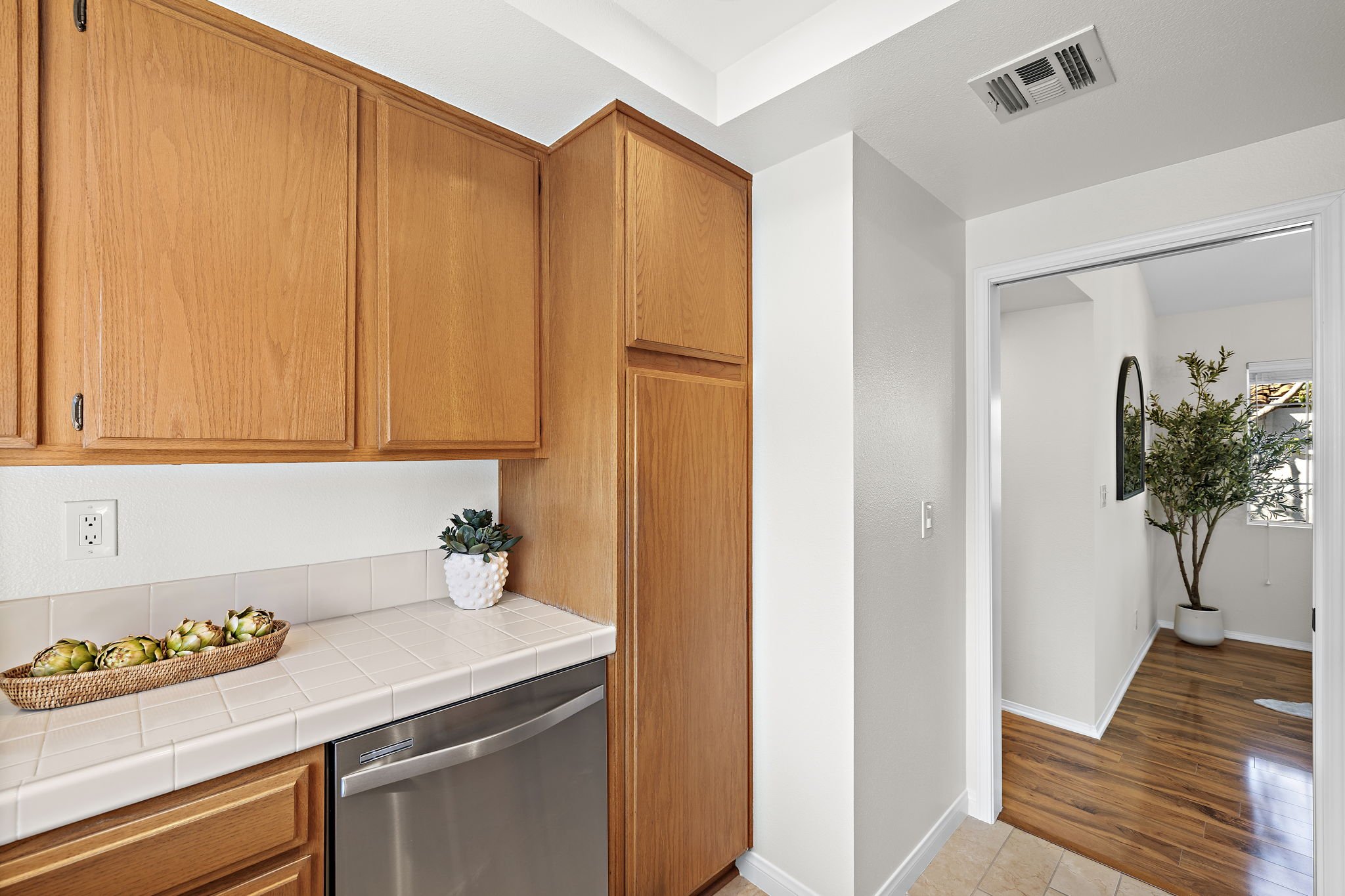 28-web-or-mls-27191 Ryan 28.jpg