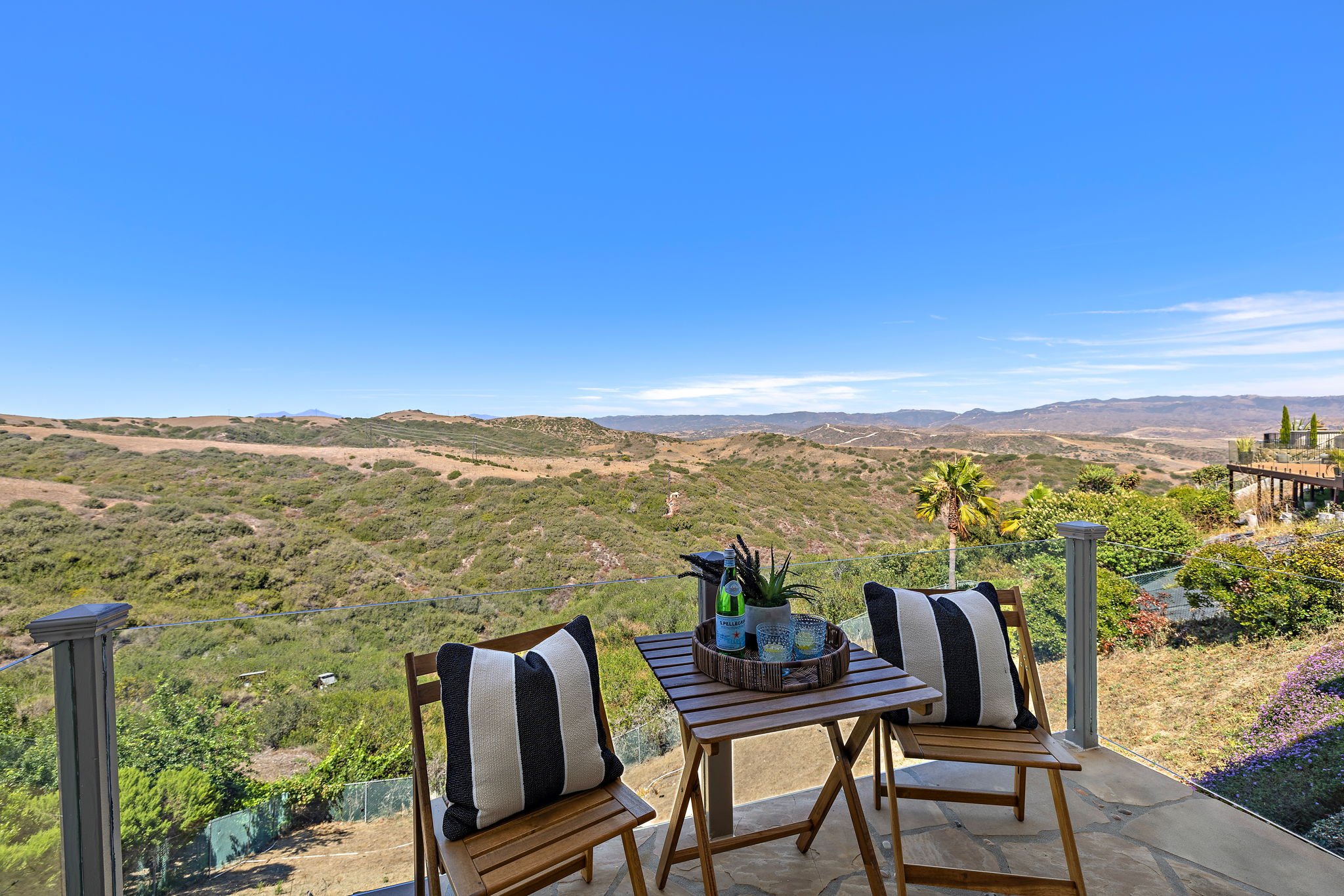 43-web-or-mls-870 Avenida Acapulco 43.jpg